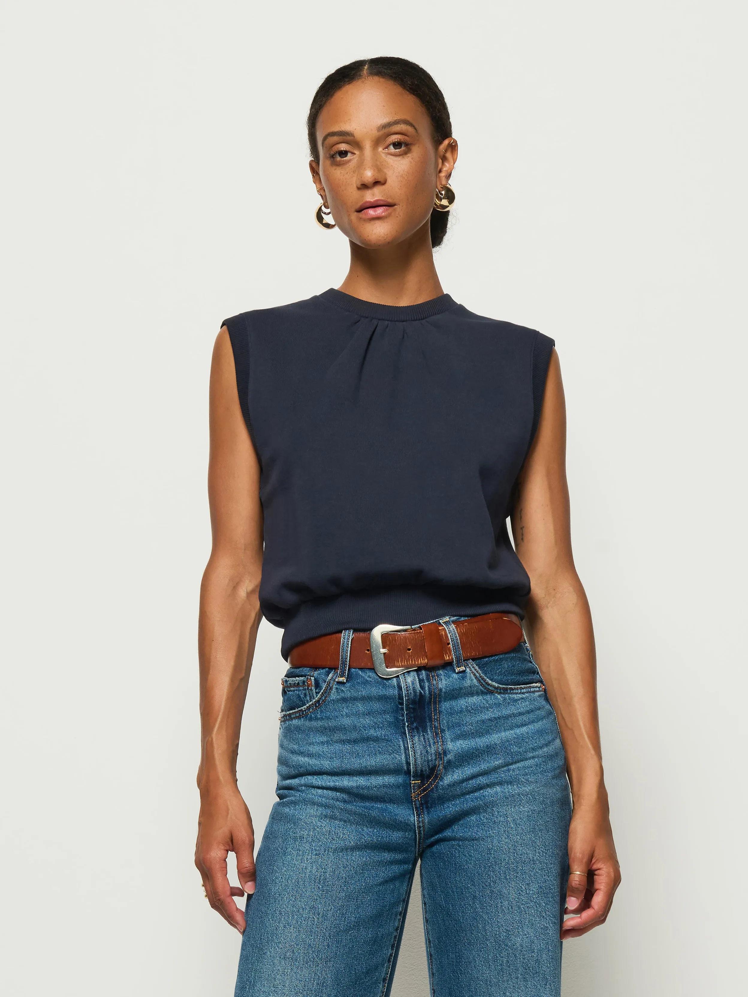 Billie Tank Sweatshirt Trendy Look