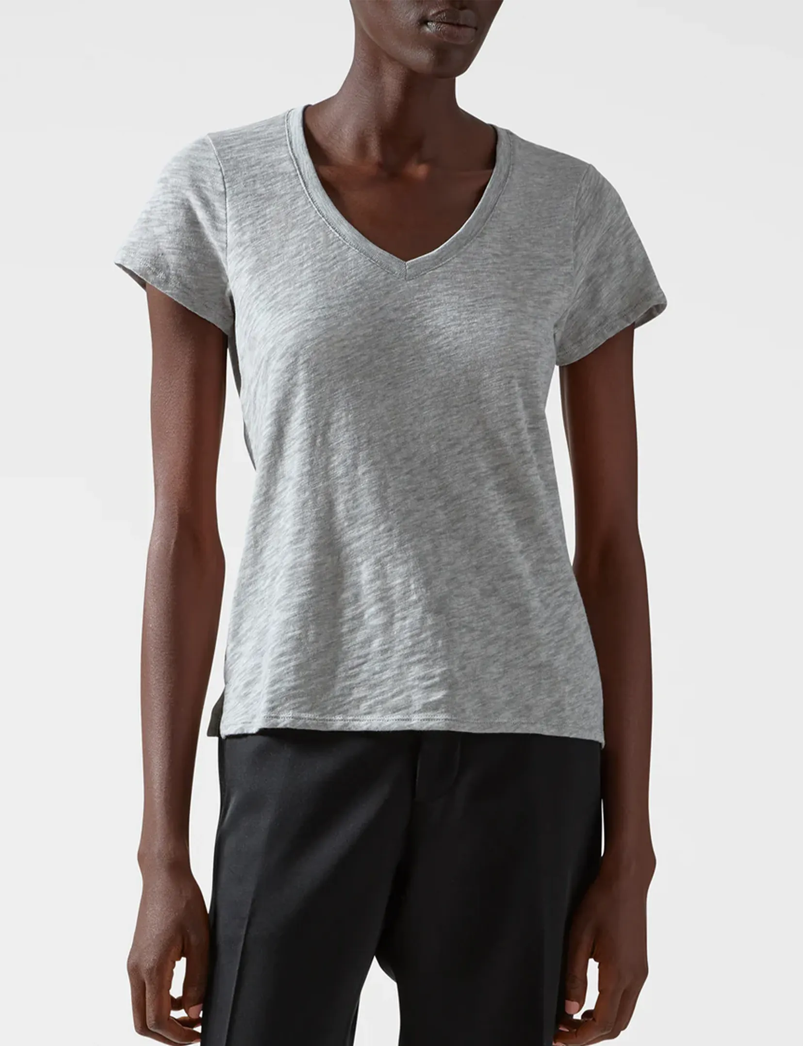 Schoolboy V-Neck, Heather Grey Relaxing Day Non Irritating Collar