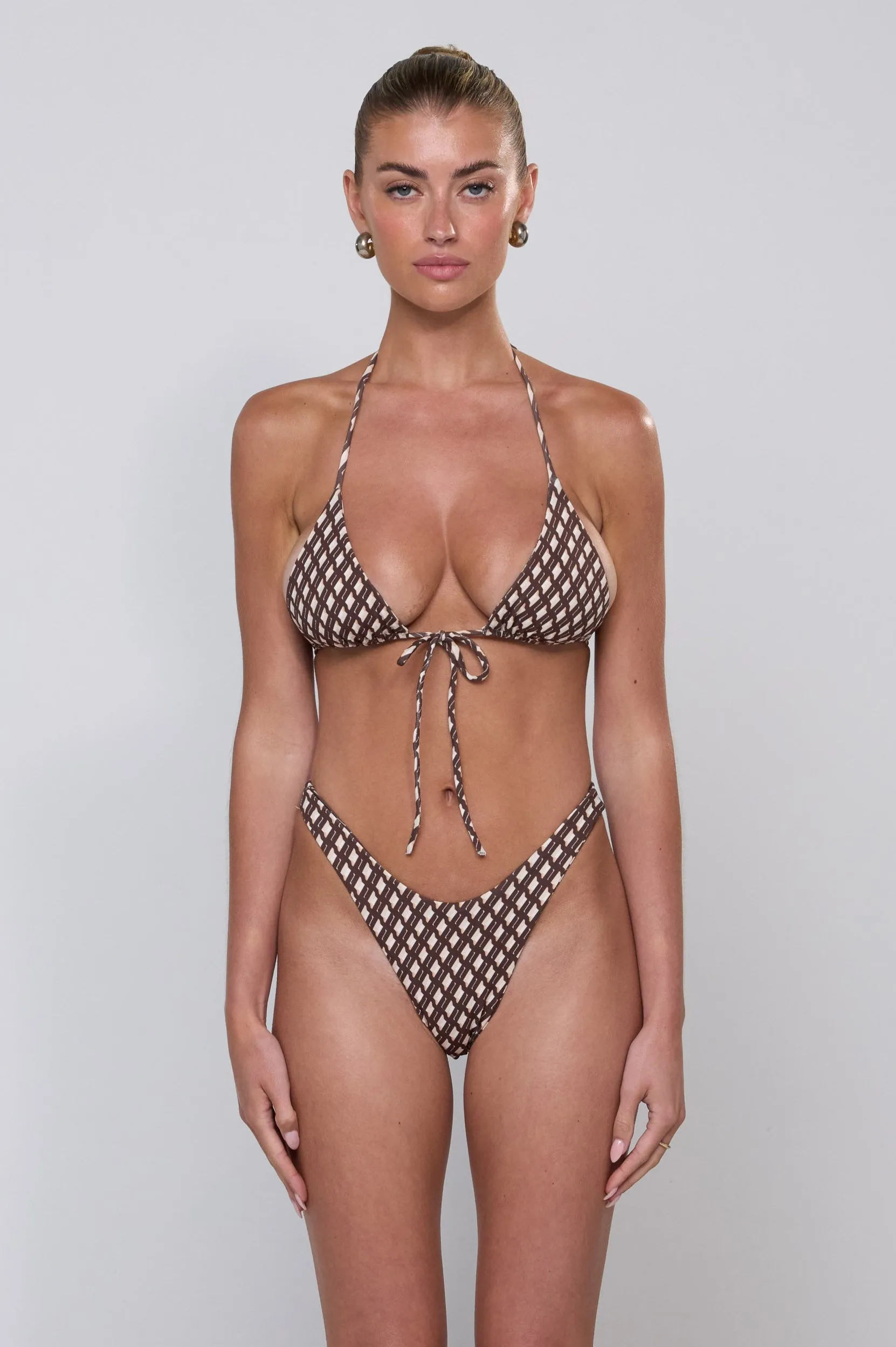 Chafe-free Reinforced Grommets Kyle Bikini Top in Tulum