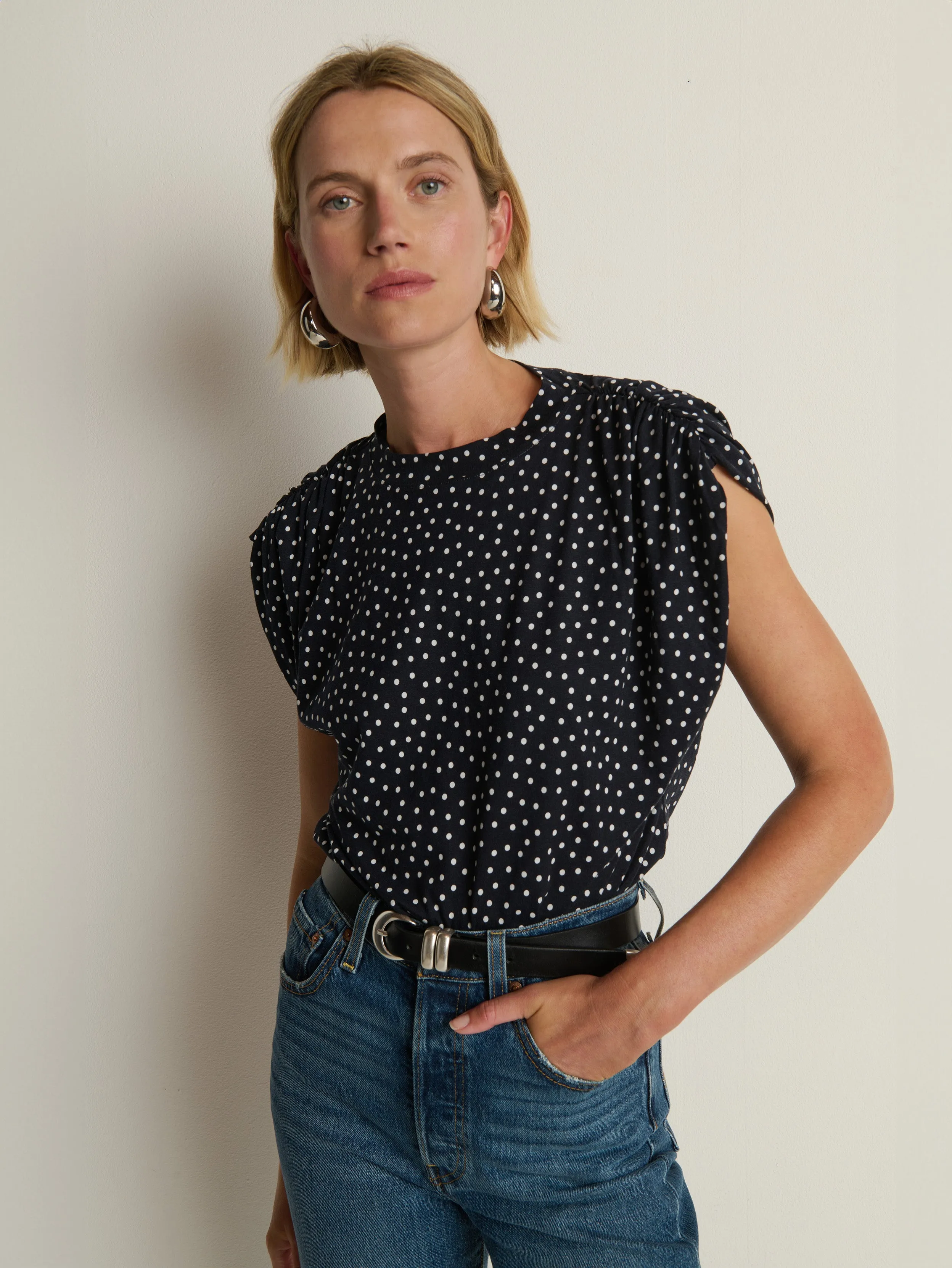 Frankie Luxe Tee Stretch performance Practical Comfort