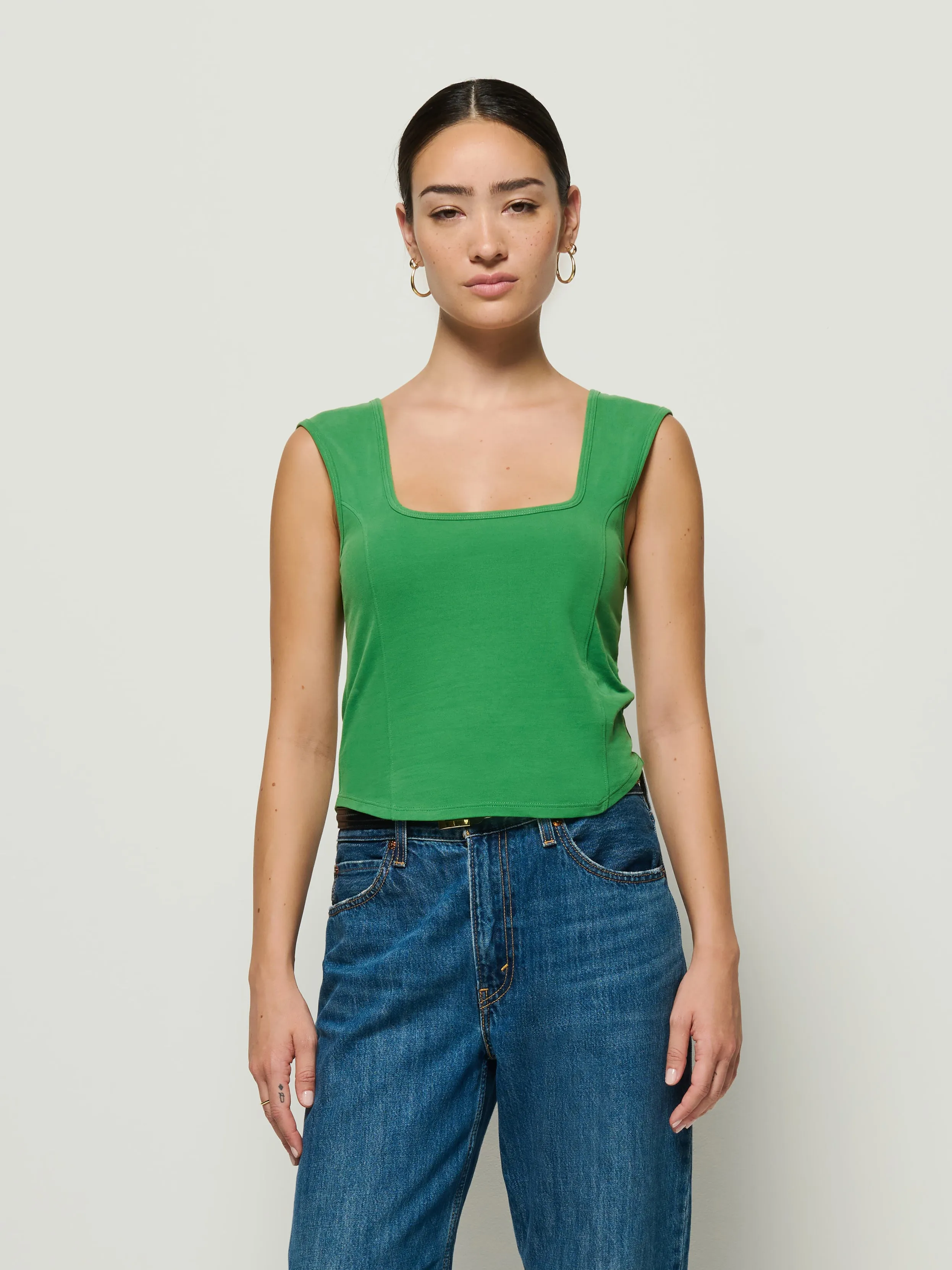 Lightweight Look Gemi Tank