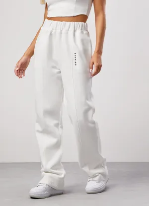 Chill Comfort Fit GKW Seam Detail Jogger - Cream