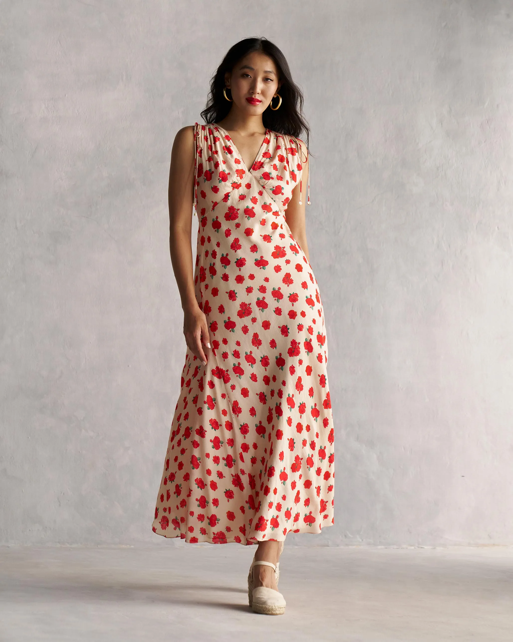 Resort Dress - Ivory & Red Must Have