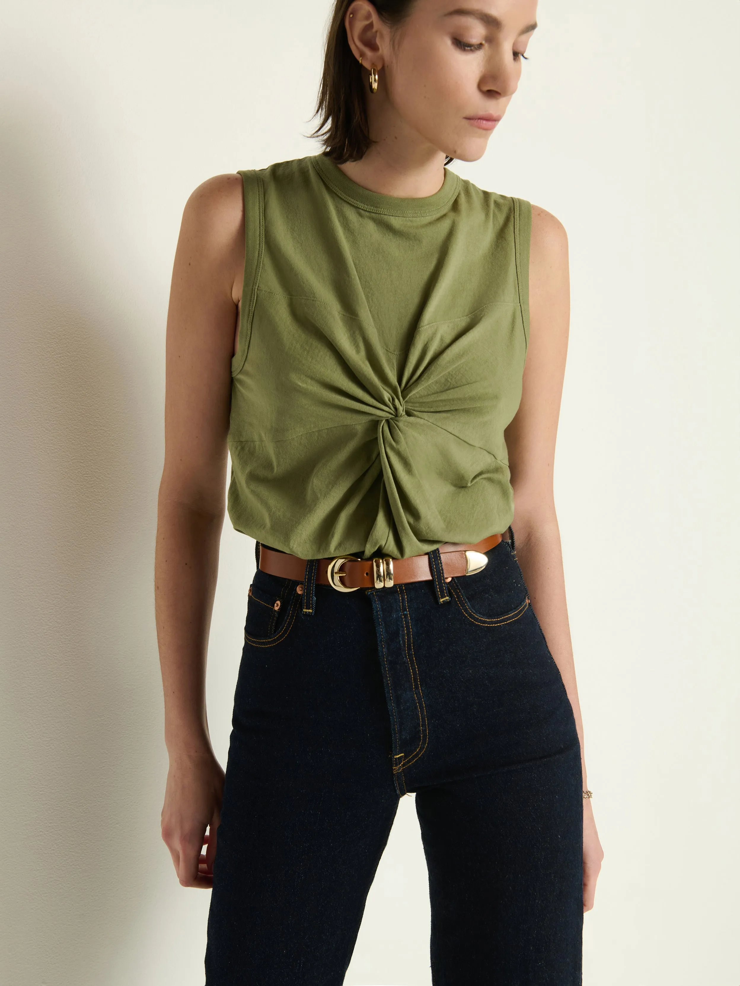 Neve Twist Tank Sporty Style Wear Soft touch finish