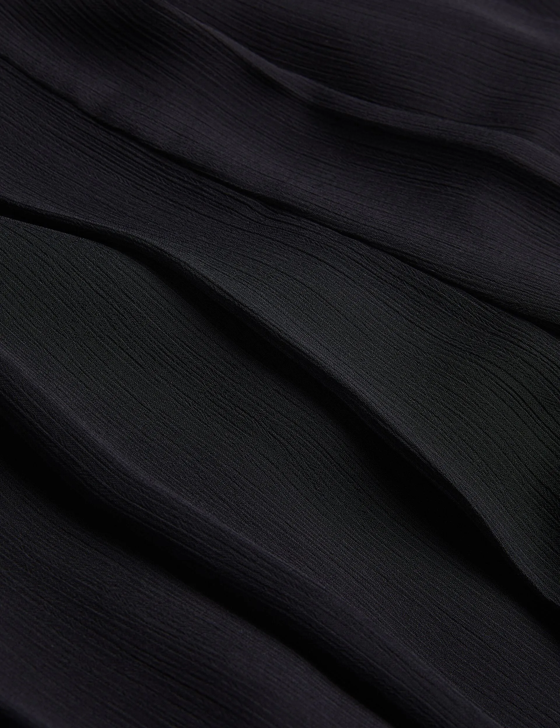 KOKUTO | BLACK Saga Fit