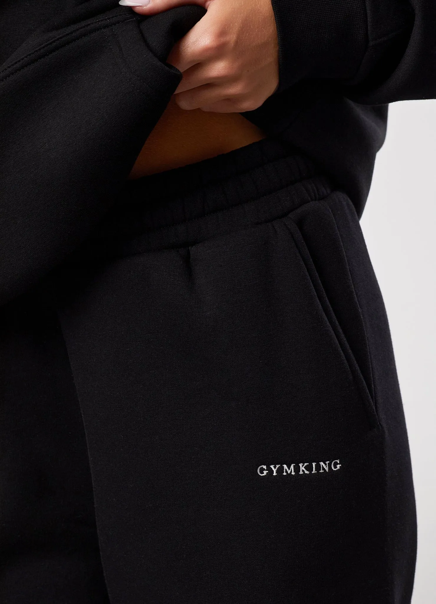 Gym King 365 Boyfriend Jogger - Black Simple Cut