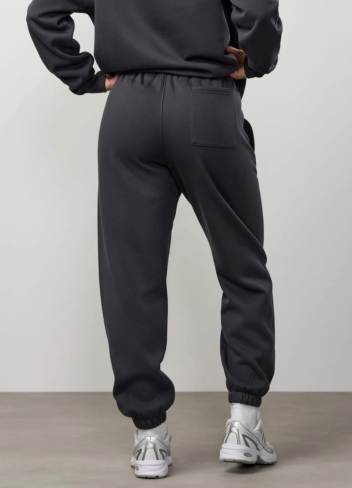 Gym King Compose Fleece Relaxed Jogger - Dark Pewter Trendy Comfort