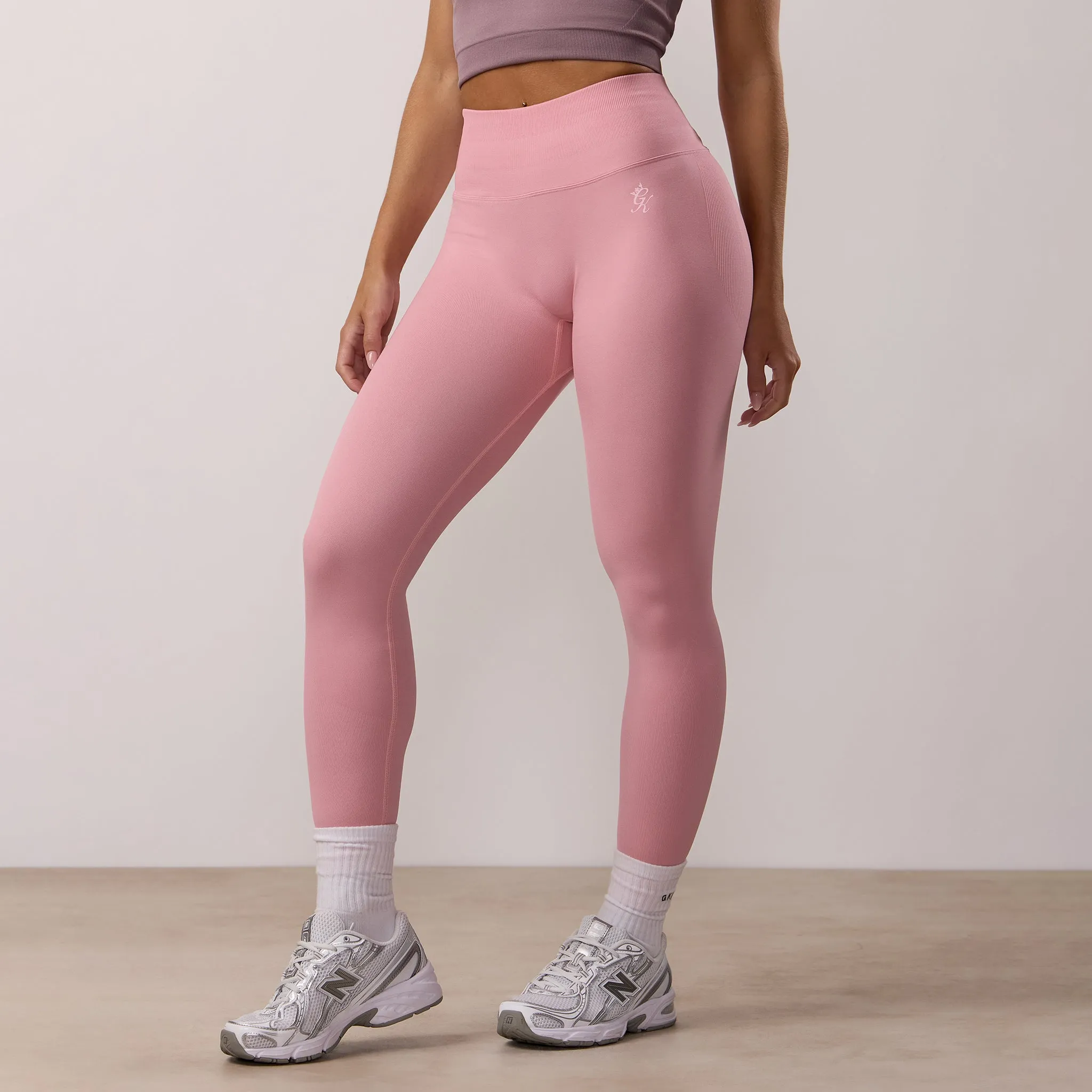Gym King Sculpt Seamless Legging - Pink Blush Non-Restrictive Stretch Casual Wearer Loose Fit