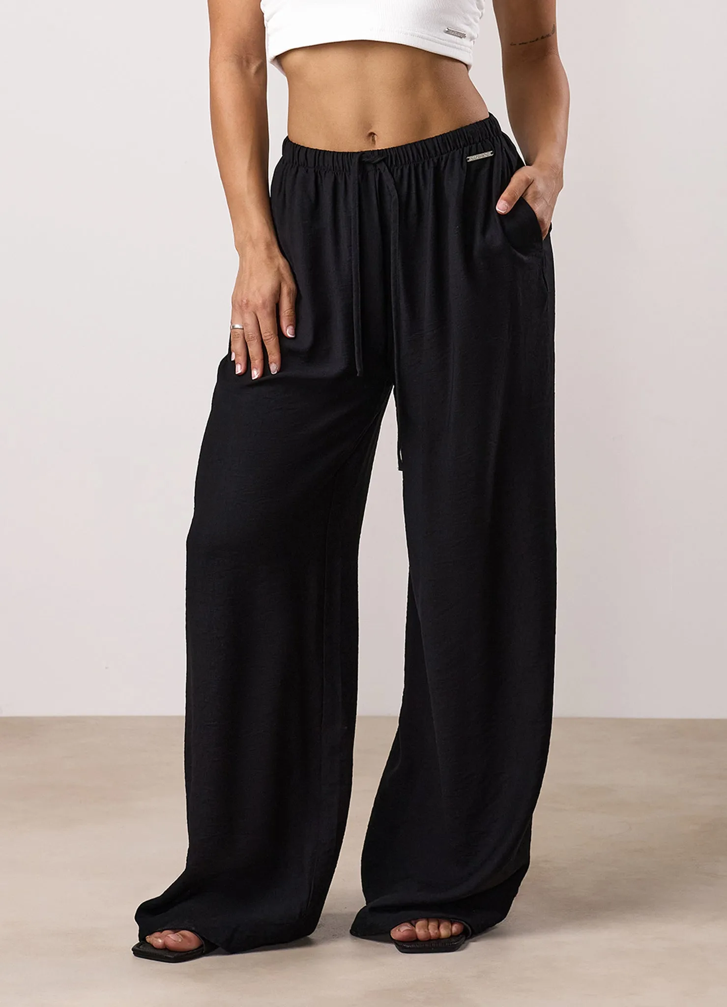 No Tag Gym King Signature Woven Trousers - Black