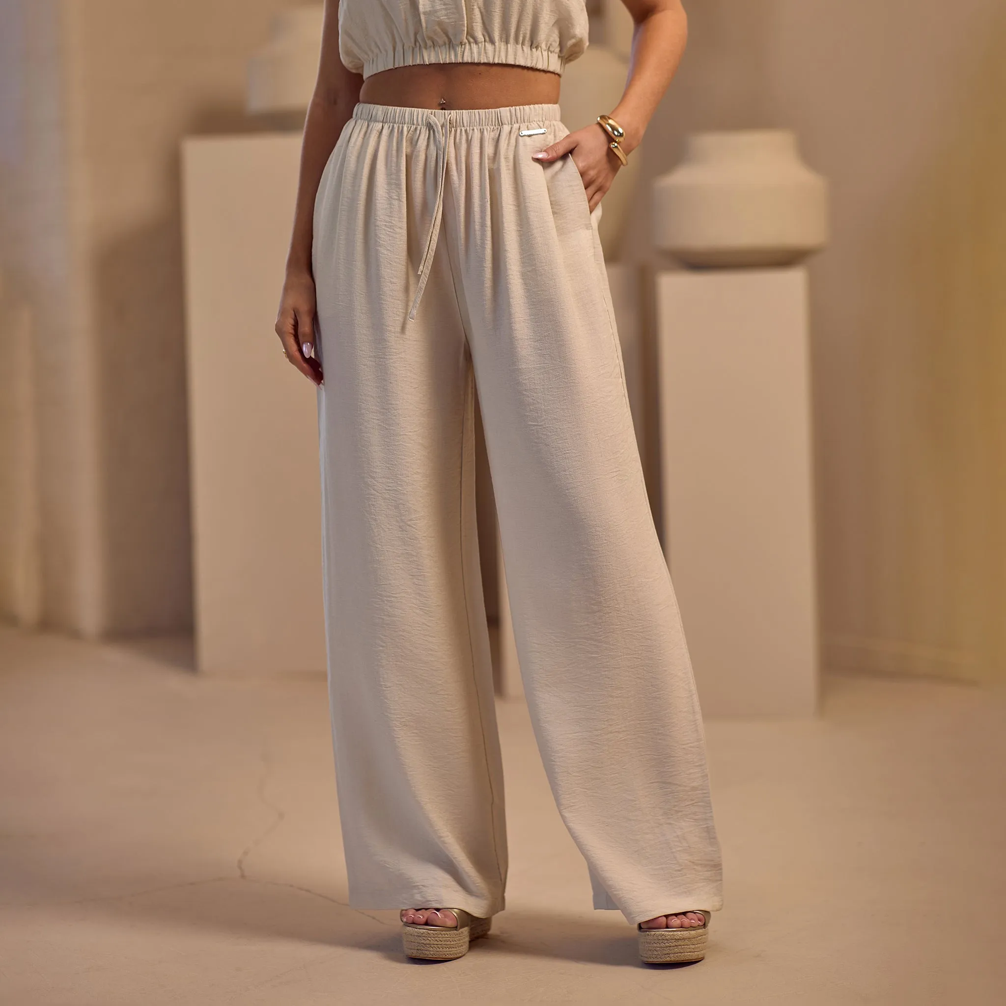 Basic Utility Athletic Fit Gym King Signature Woven Trousers - Warm Linen