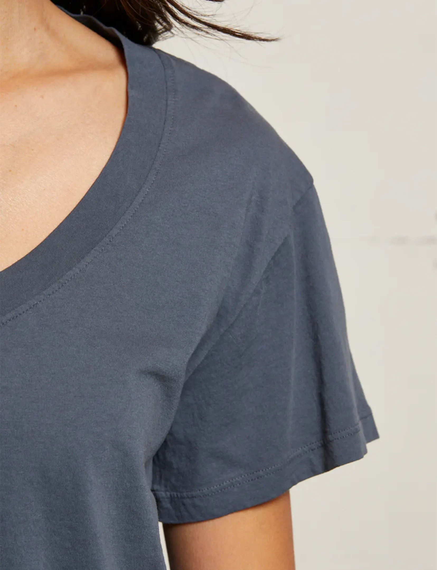 Hendrix V Neck Tee, Night Soft Fit Wear