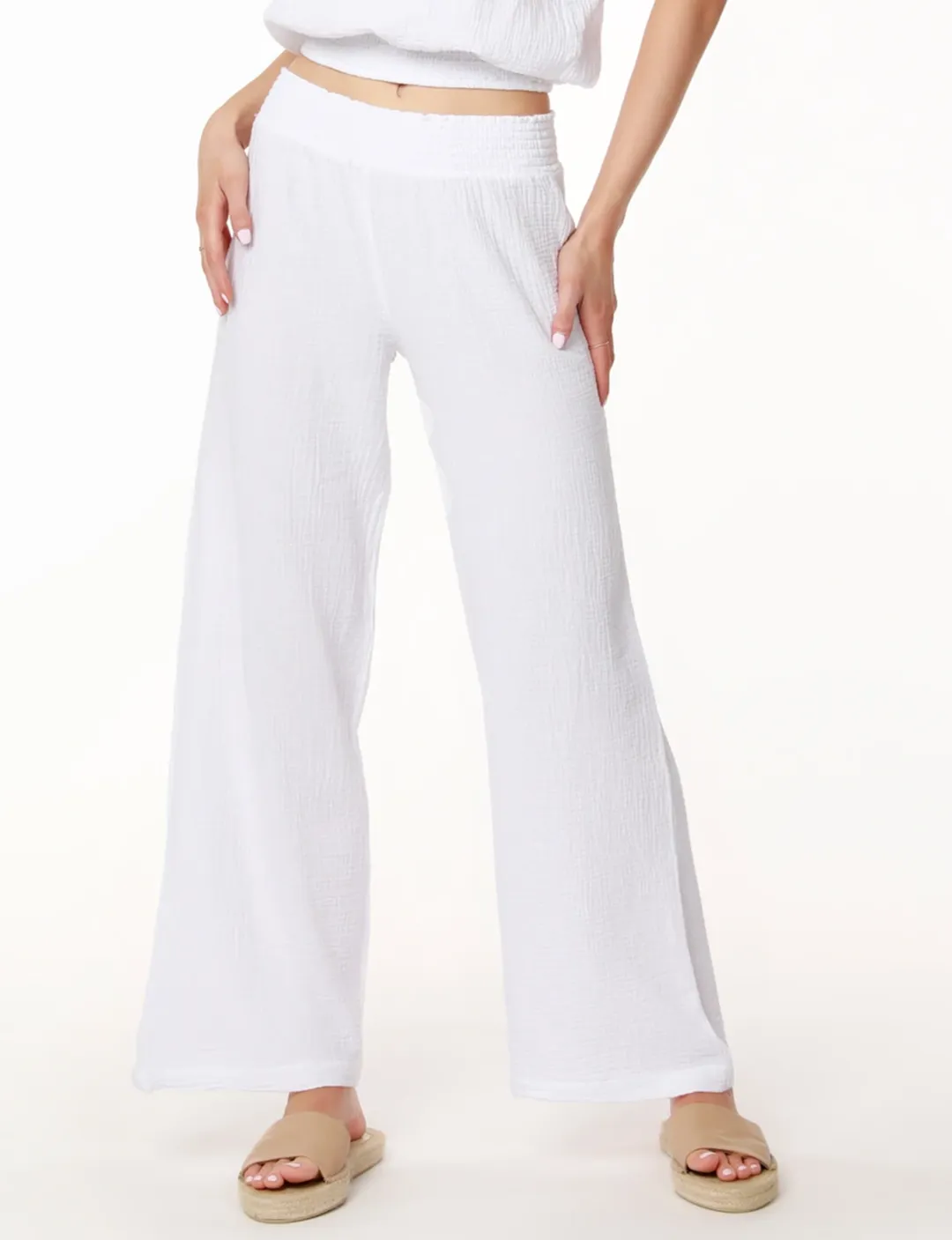 Quick Pack Durable Seams Smocked Waist Wide Leg Pant, White