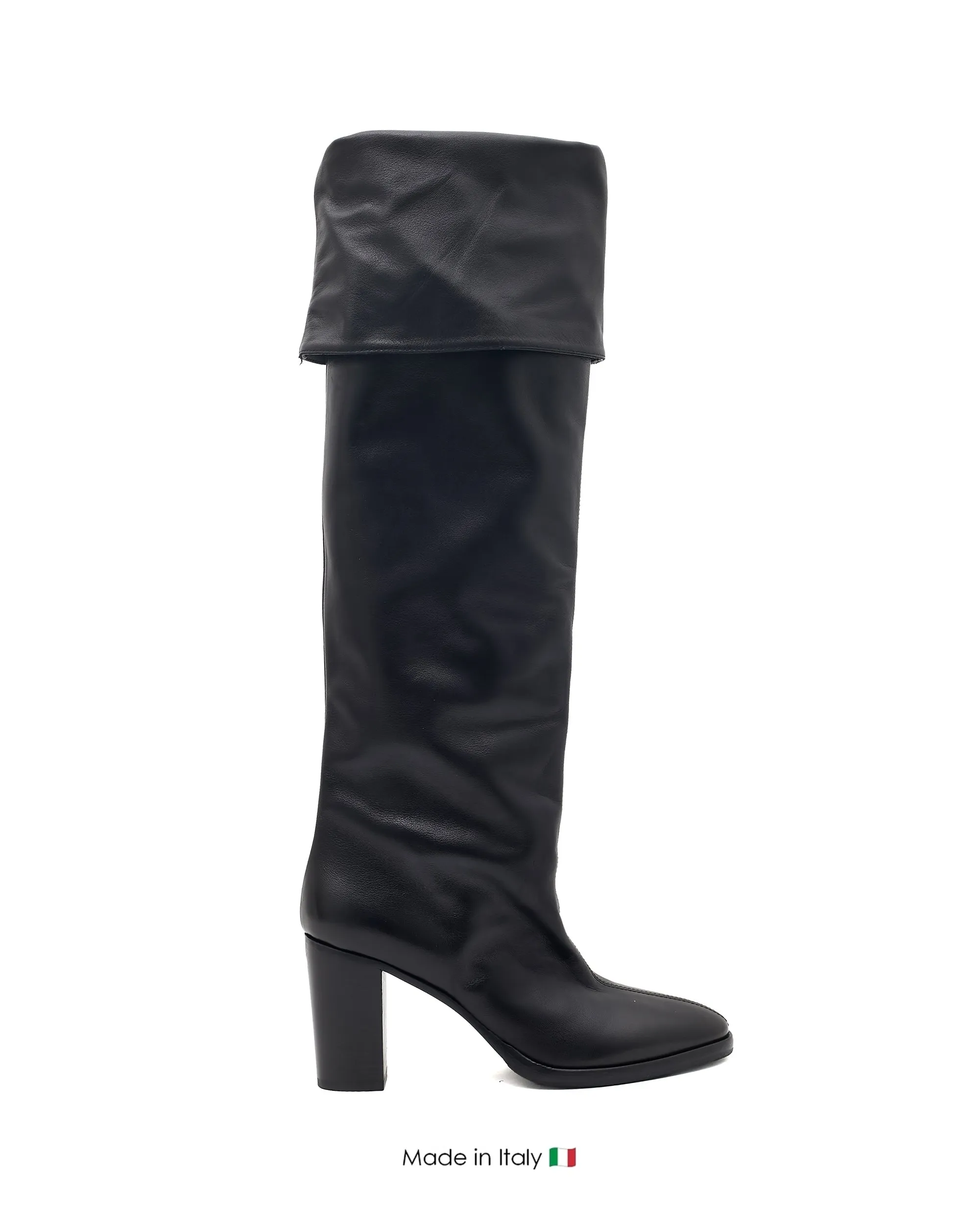 Isis Black Leather Hard Trail Customizable Fit Features