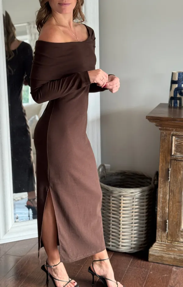 Jada Dress Clean Flow Fine Details