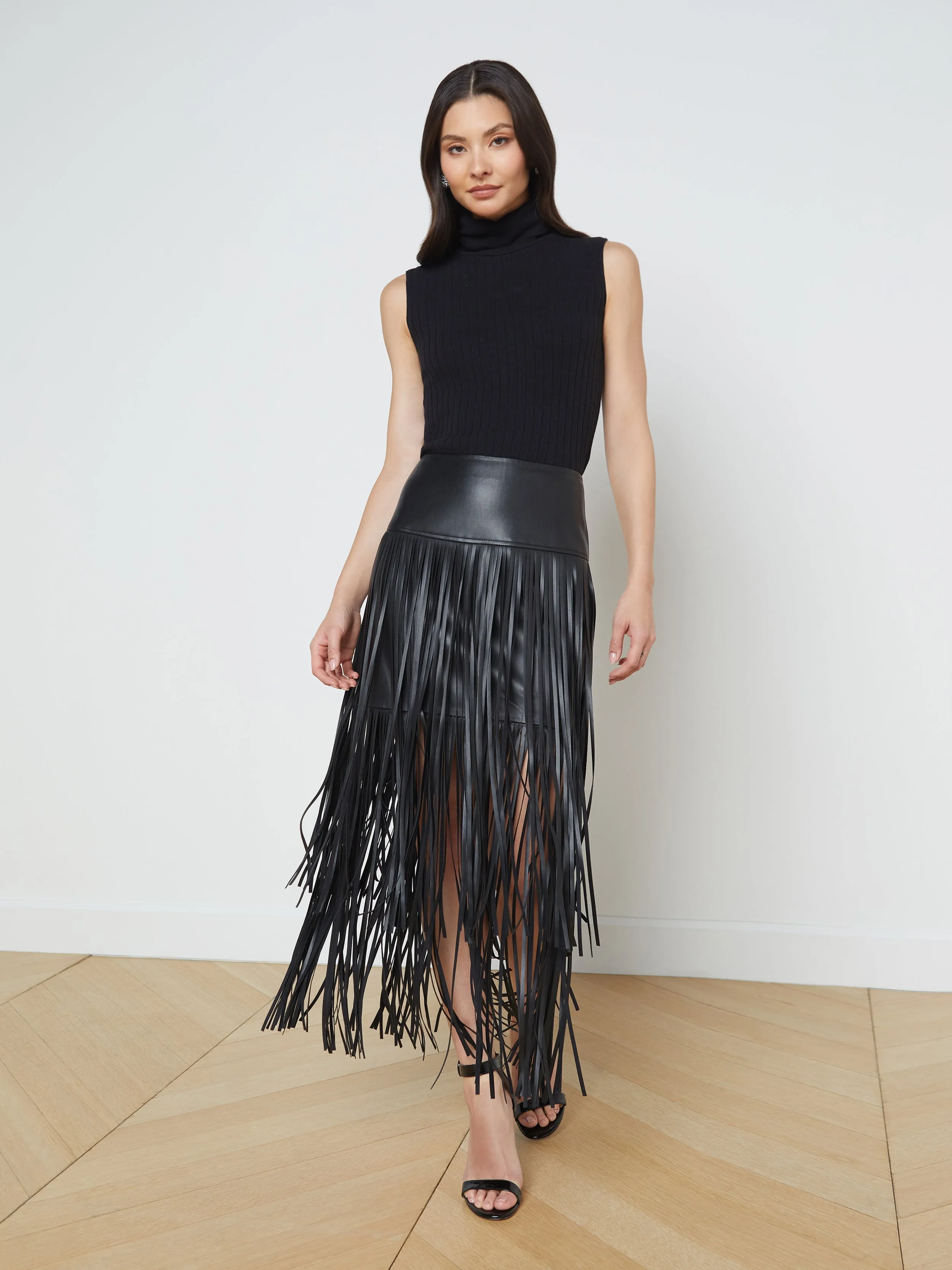 Karolina Fringe Skirt Smooth Look Hypoallergenic fabric