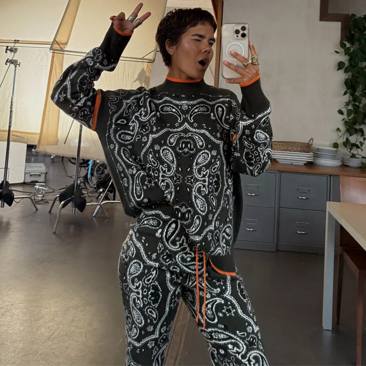 All Season Khaki Bandana Dana Jumper