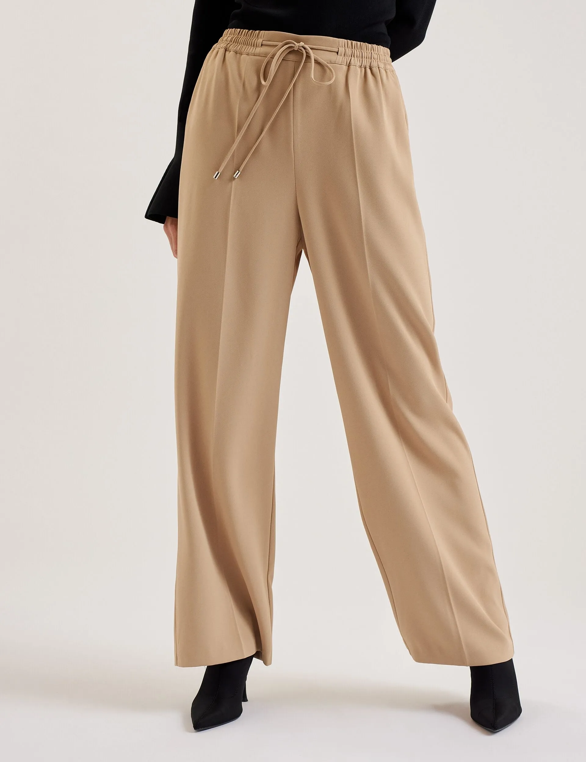 OdorResistant Material LILIAAH | CAMEL