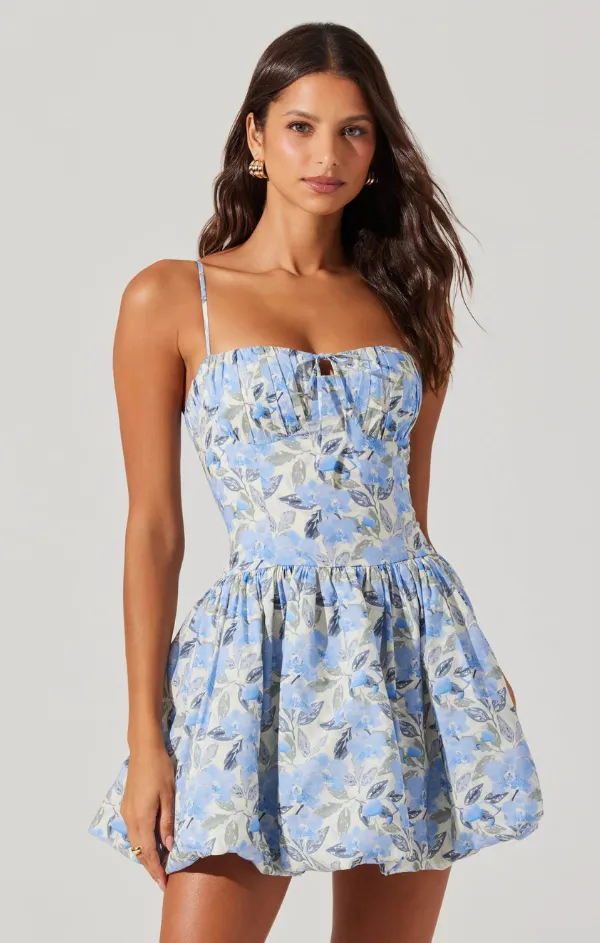 Travel Ready Larissa Dress
