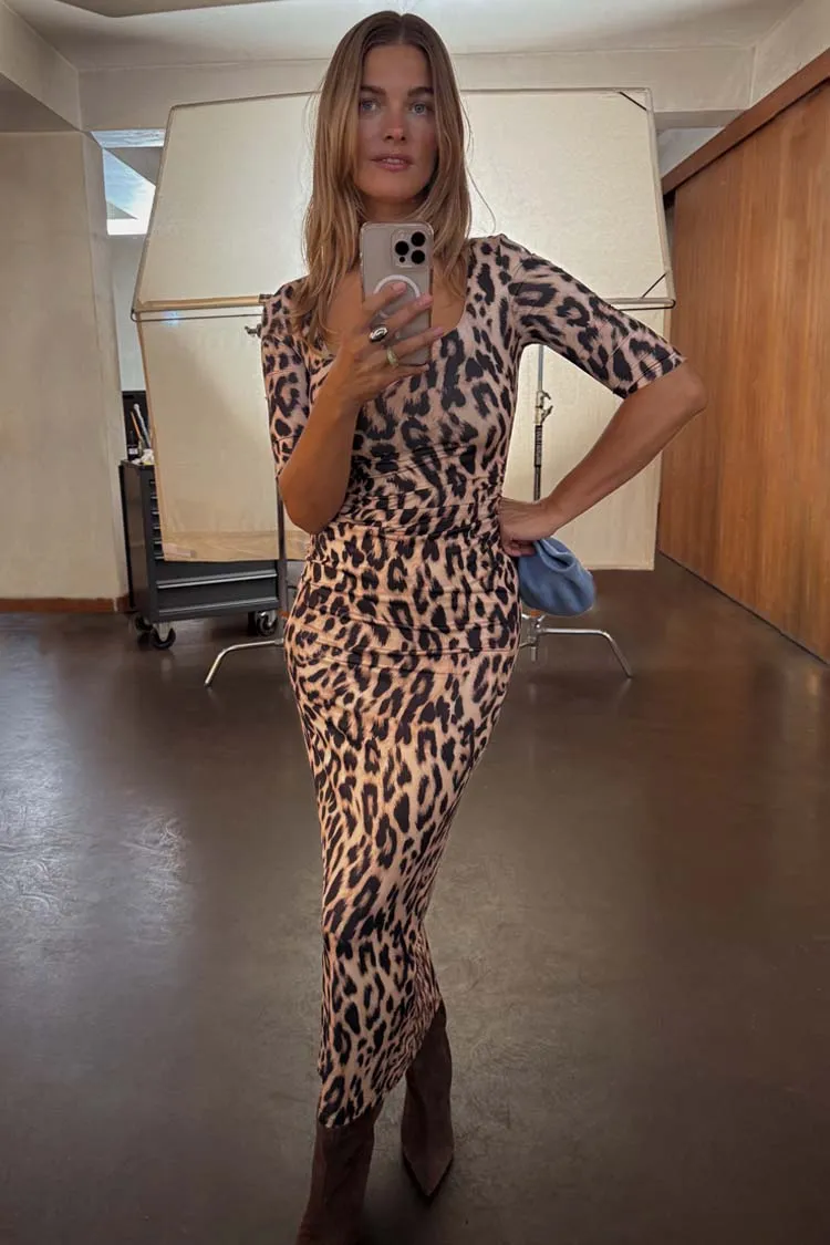 Urban Aesthetic Flexible Fabric Leopard Iris Dress