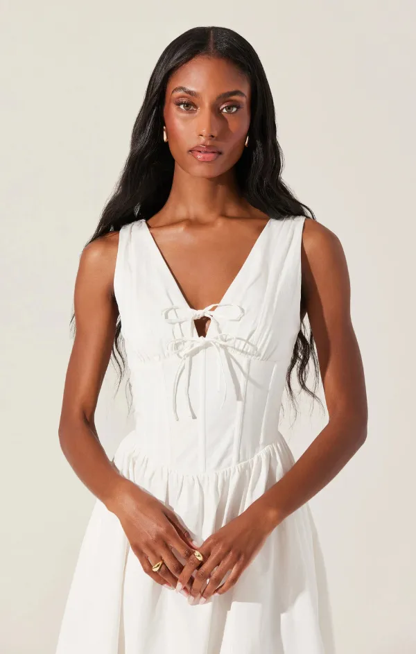 Maili Dress Vibrant Form Semi Fit