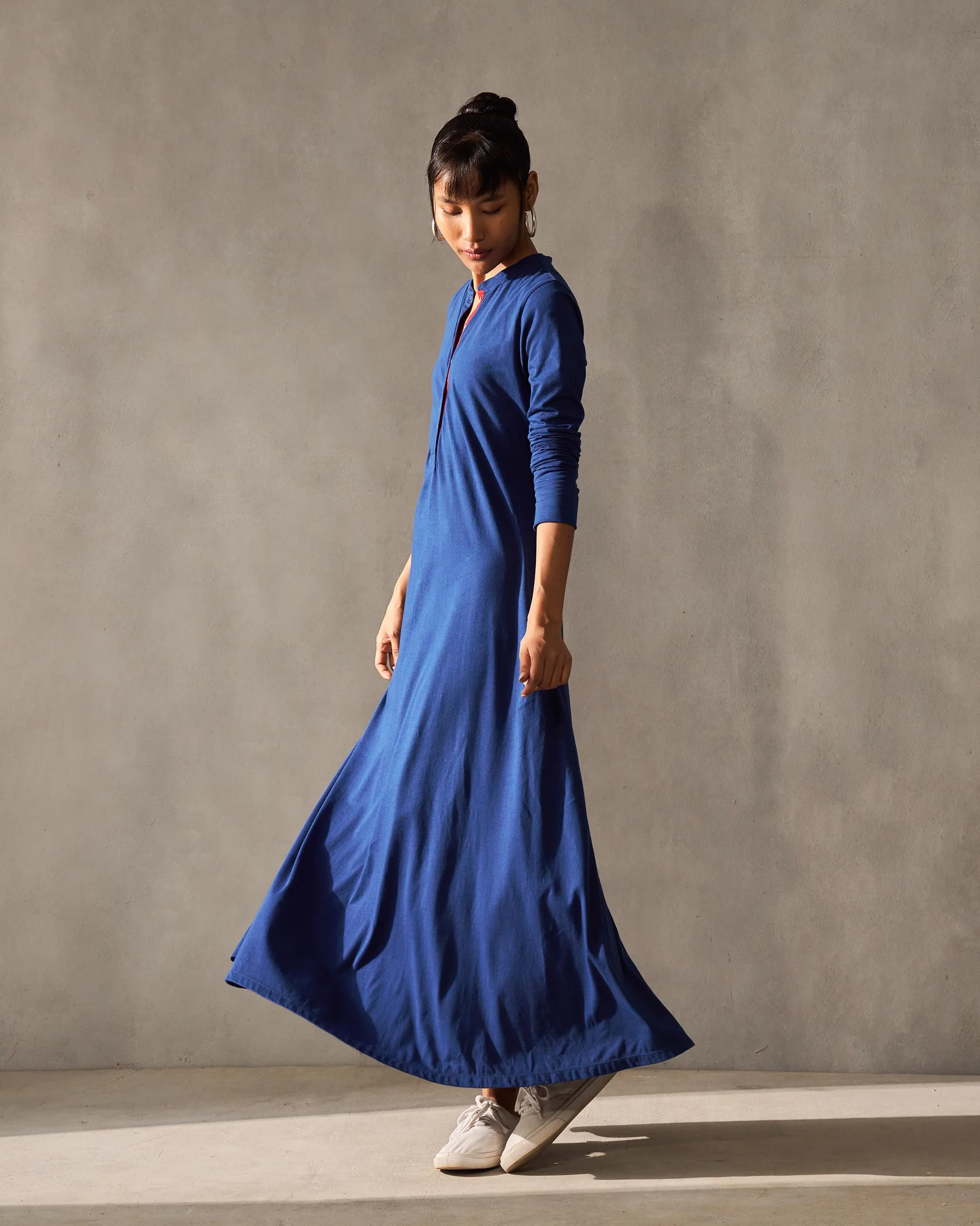 Longline Jersey Dress - Navy Understated Elegance Relaxed day dress