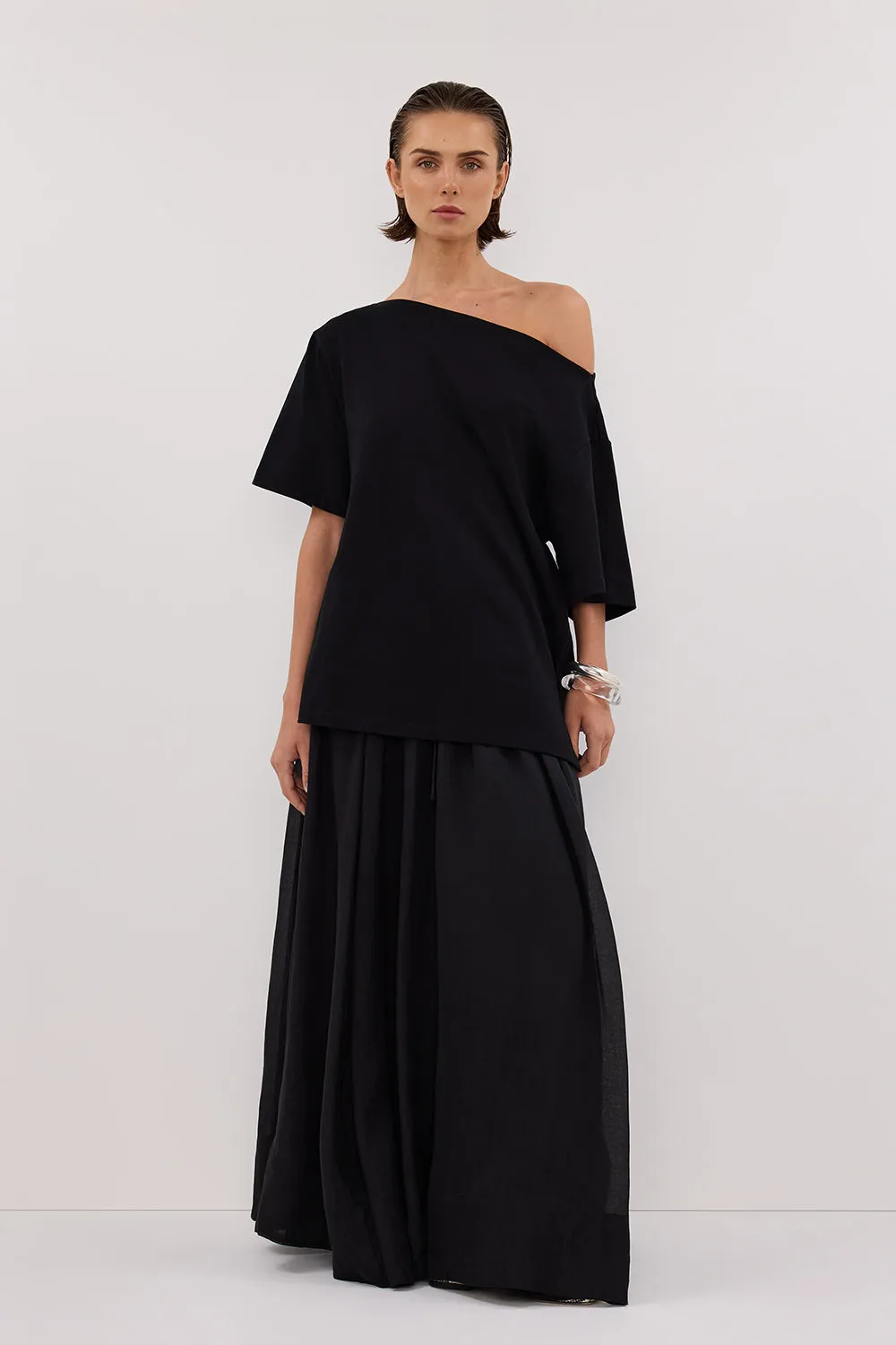 Thermoregulating Fabric DenseKnit Fabric ESME BLACK ASYM BOAT NECK TEE