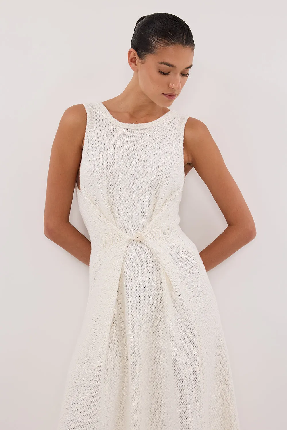 SUE OFF WHITE KNIT MAXI DRESS Non-Iron Cafe Vibe