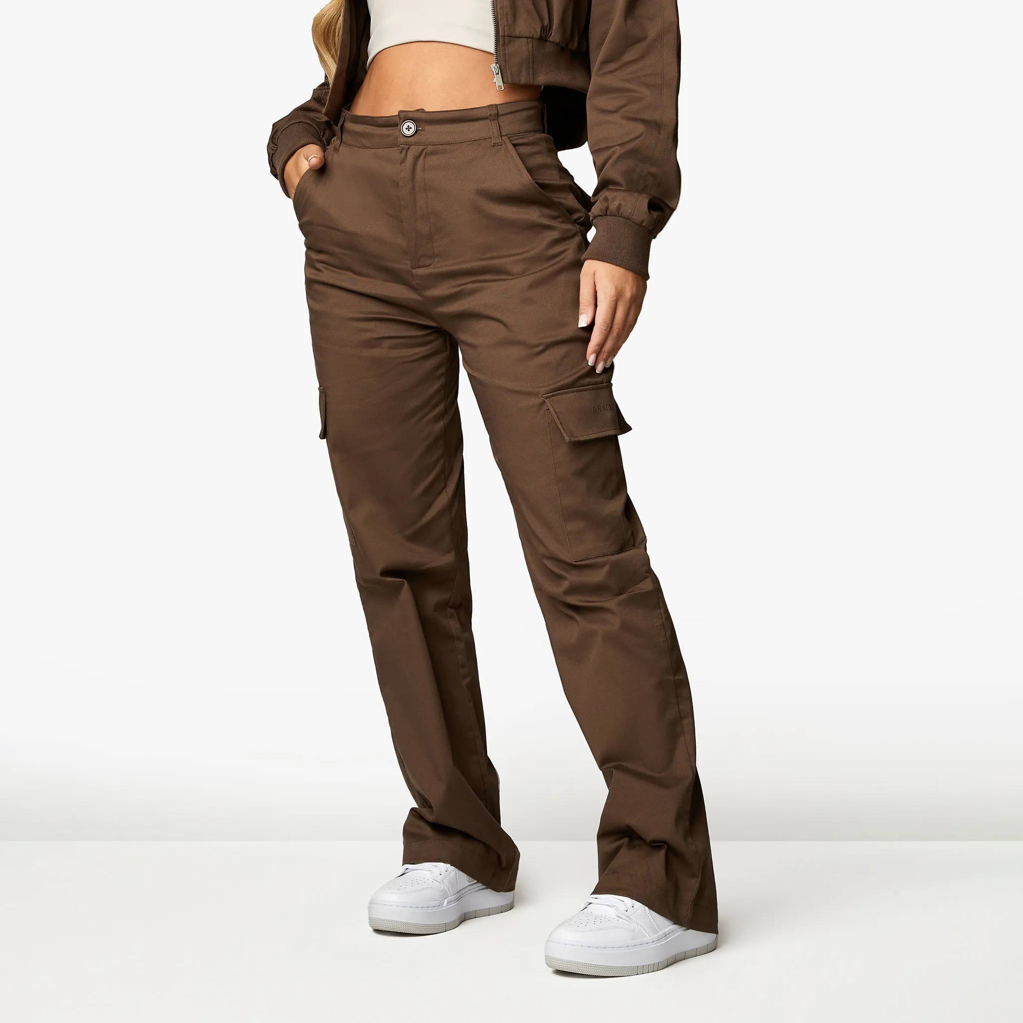 Relaxed Fit Gym King Woven Cargo Pant - Chocolate