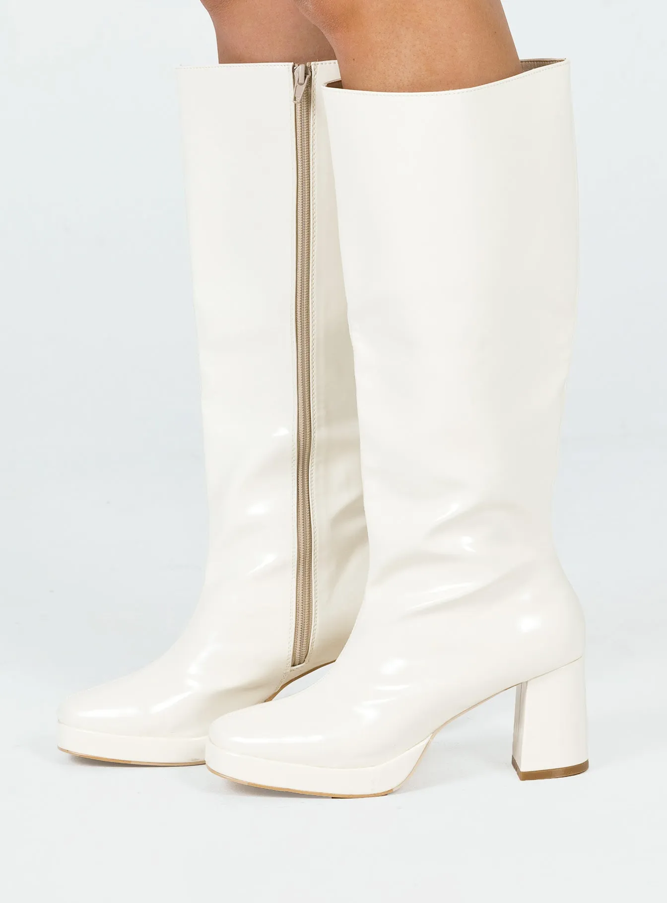 Marianne Boots Cream Season Choice