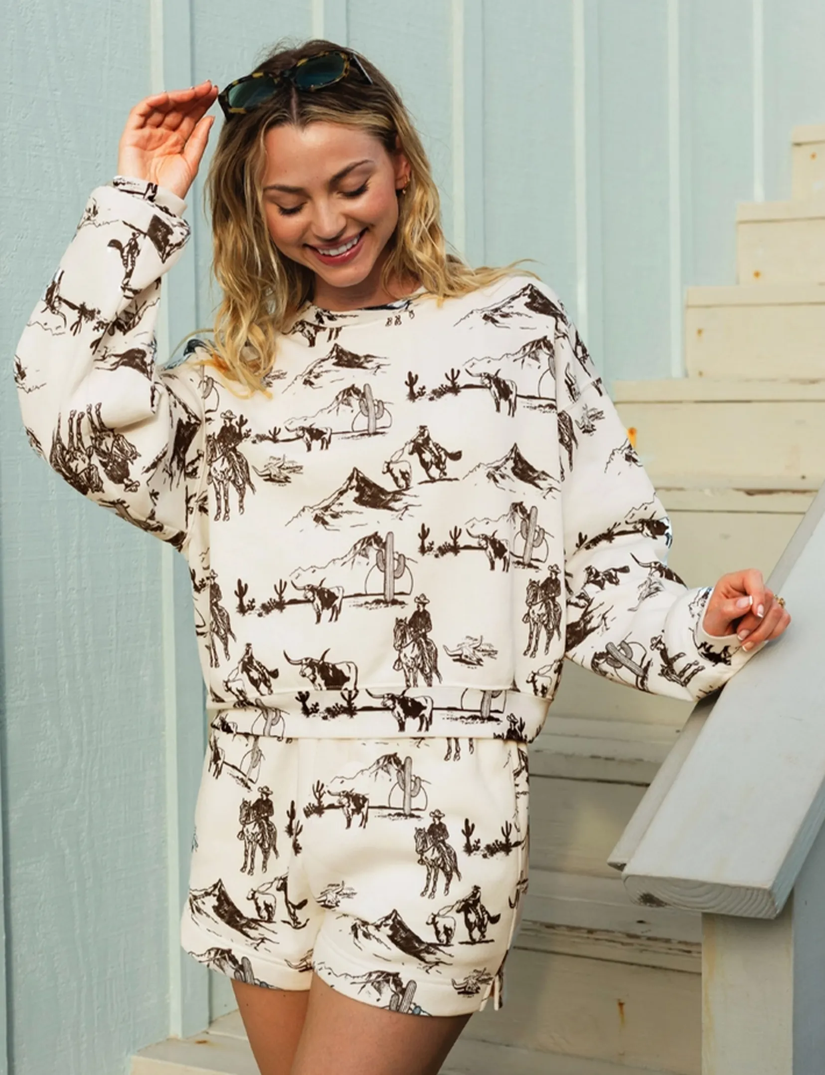 Comfortable Design Match Set, Western Print