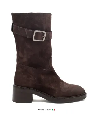 Feather Light Rural Traveler Tess Corvino Peach