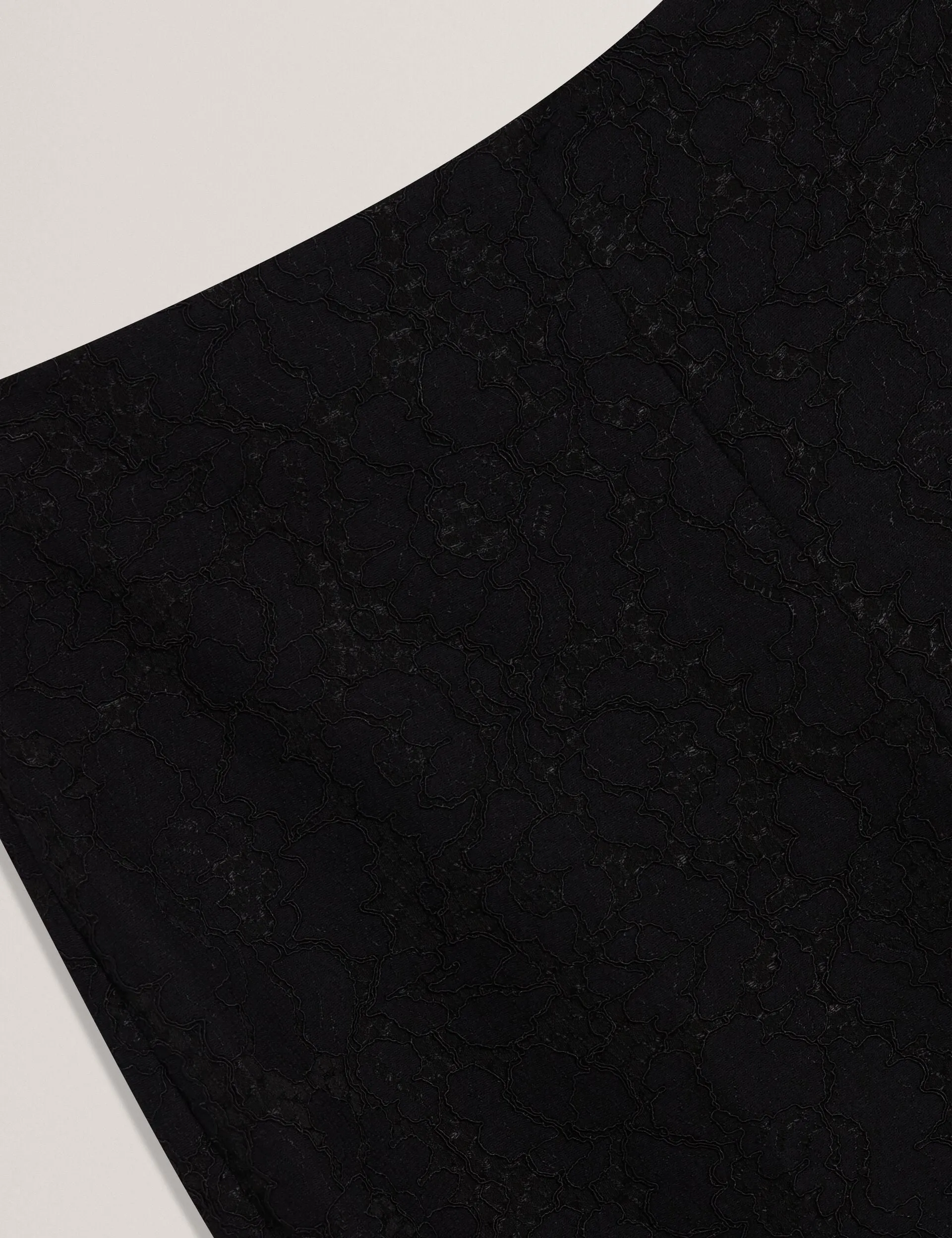 Concert Vibe MERIOT | BLACK