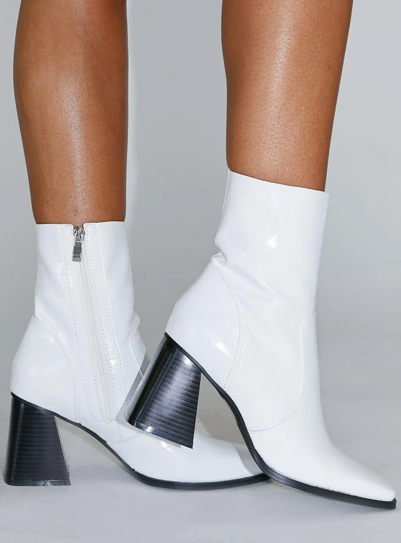 Michelle Boots White Pro Style