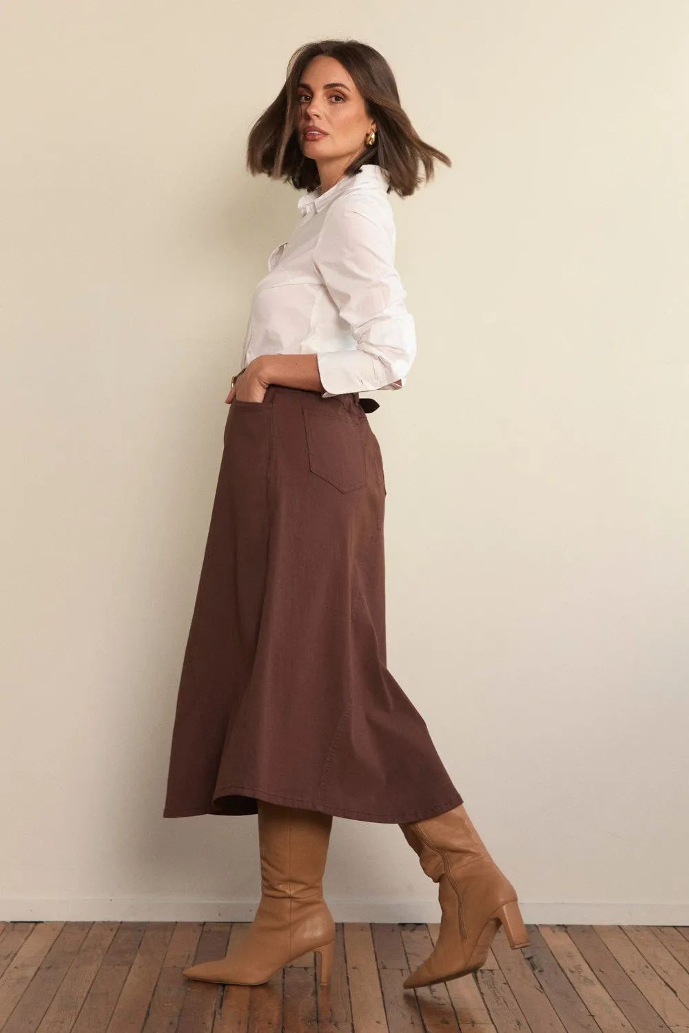Sleek Detail Smart Casual Stretch A-Line Skirt in Chocolate