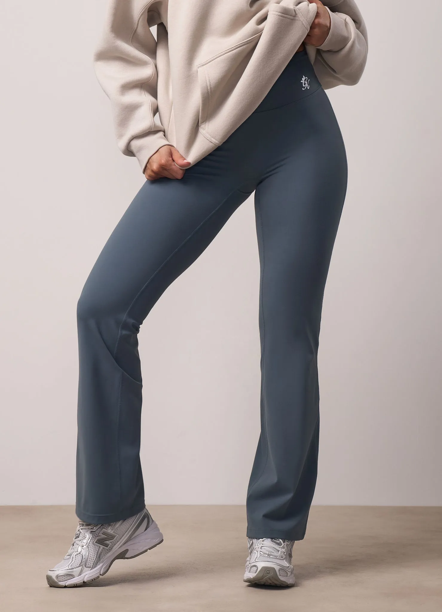 365 Flared Yoga Legging Petite - Storm Blue High Waist Pro Athlete