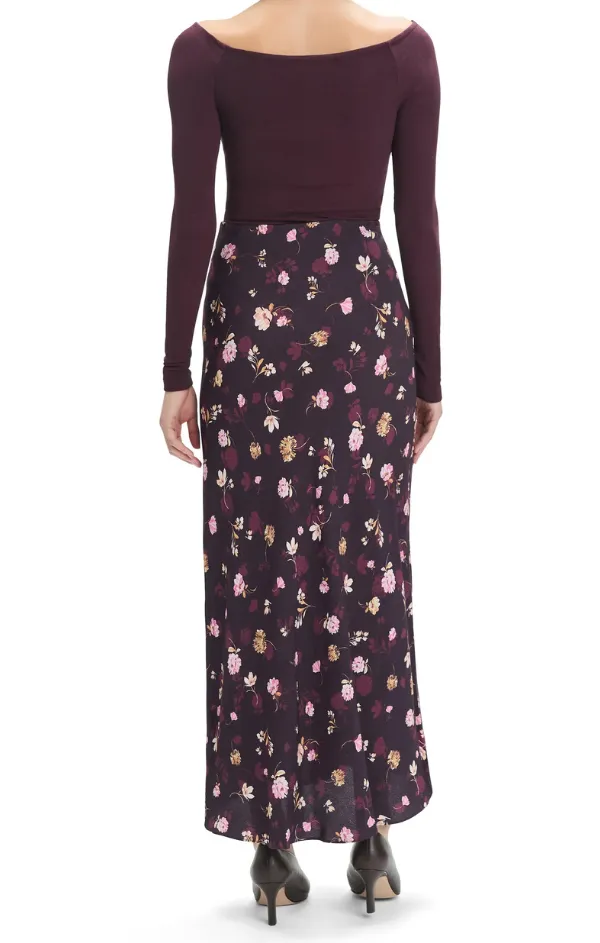 Comfy Look Water Repellent The Favorite Skirt