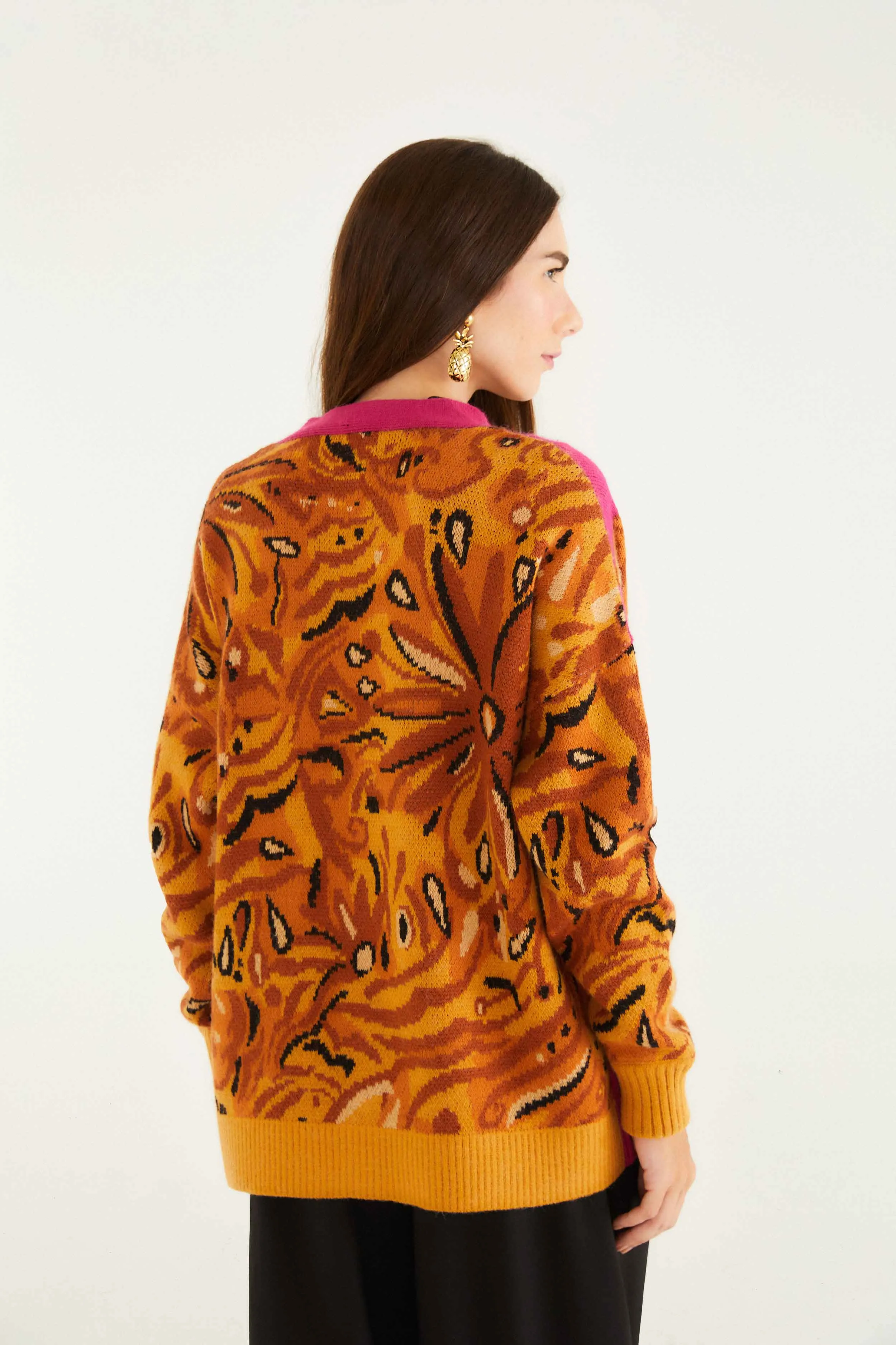 Sweat Wicking Lining Wide Hem Detail Pink Bold Tiger Buttoned Knit Cardigan