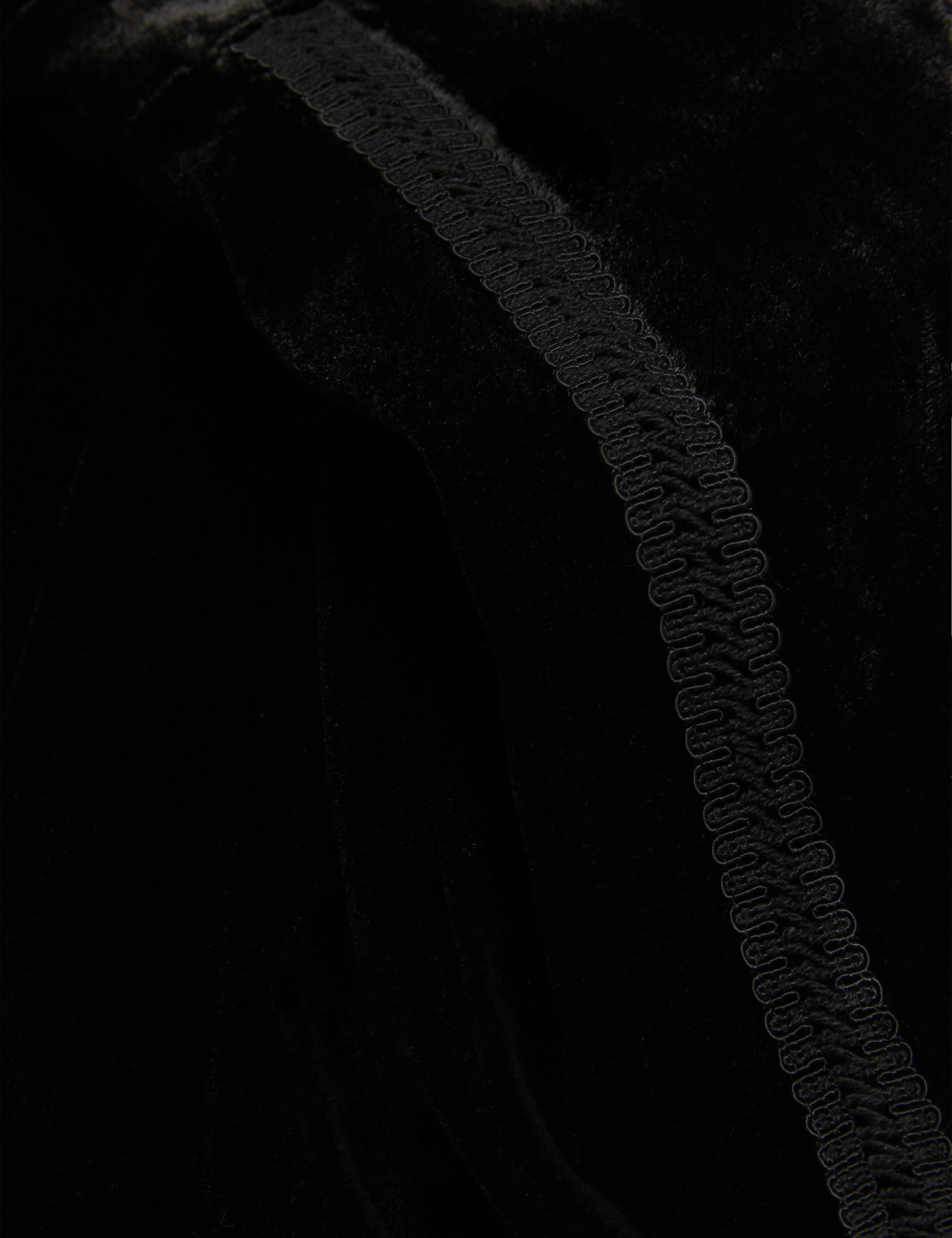 TRAUBE | BLACK Peace Glow