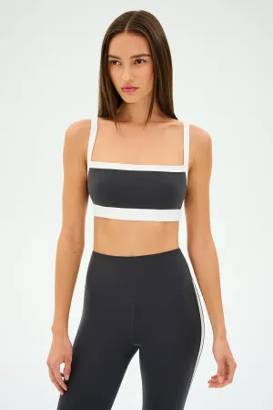 Different sizes seams Half-sleeved seams Monah Rigor Bra - Graphite/White