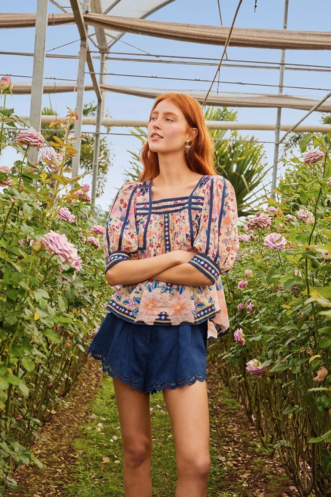 Concert wear Navy Blue Richelieu Belted Euroflax? Premium Linen Shorts