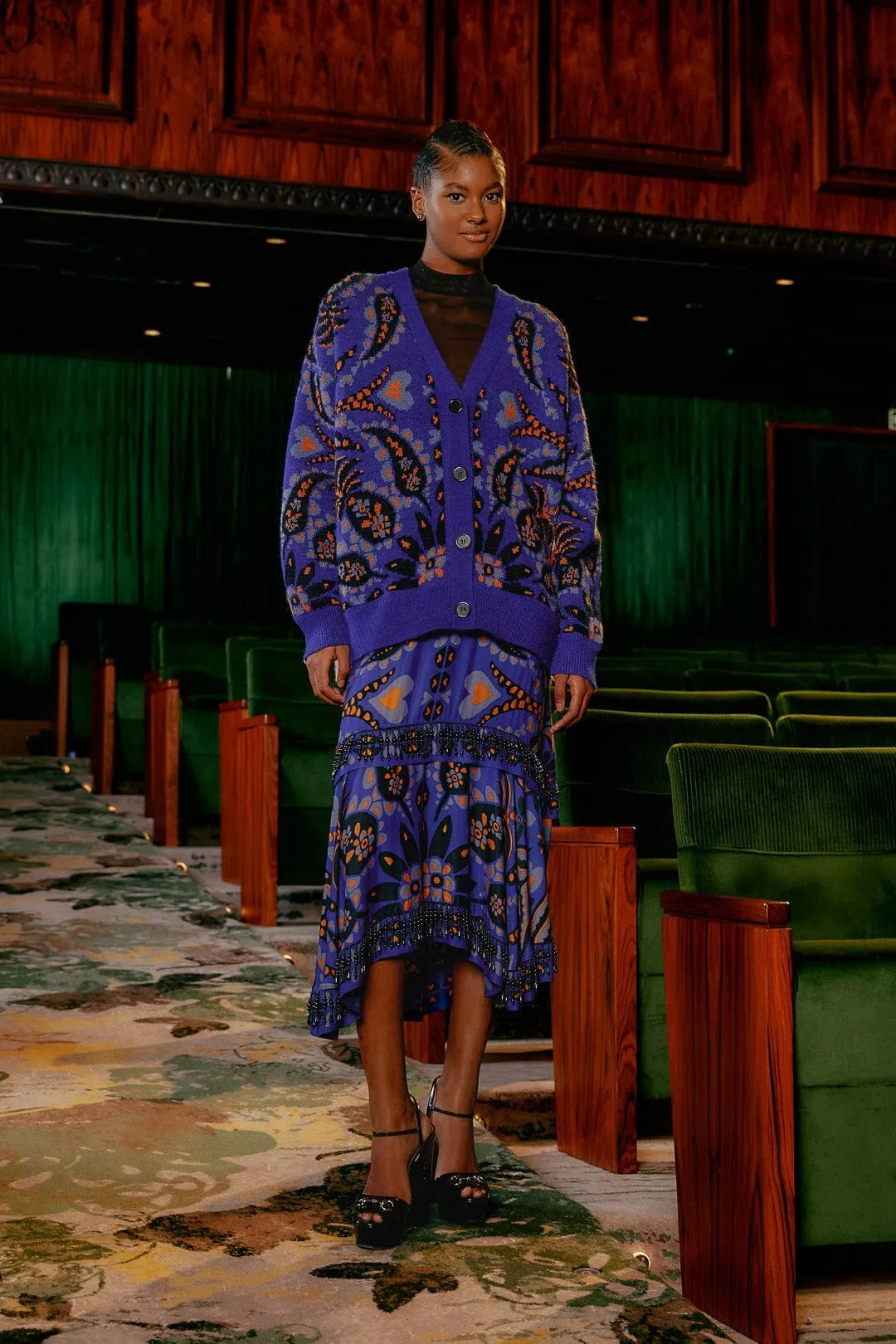 Toucans Scarf Mixed Prints Knit Cardigan Reversible Seamless Design Jacquard Weave