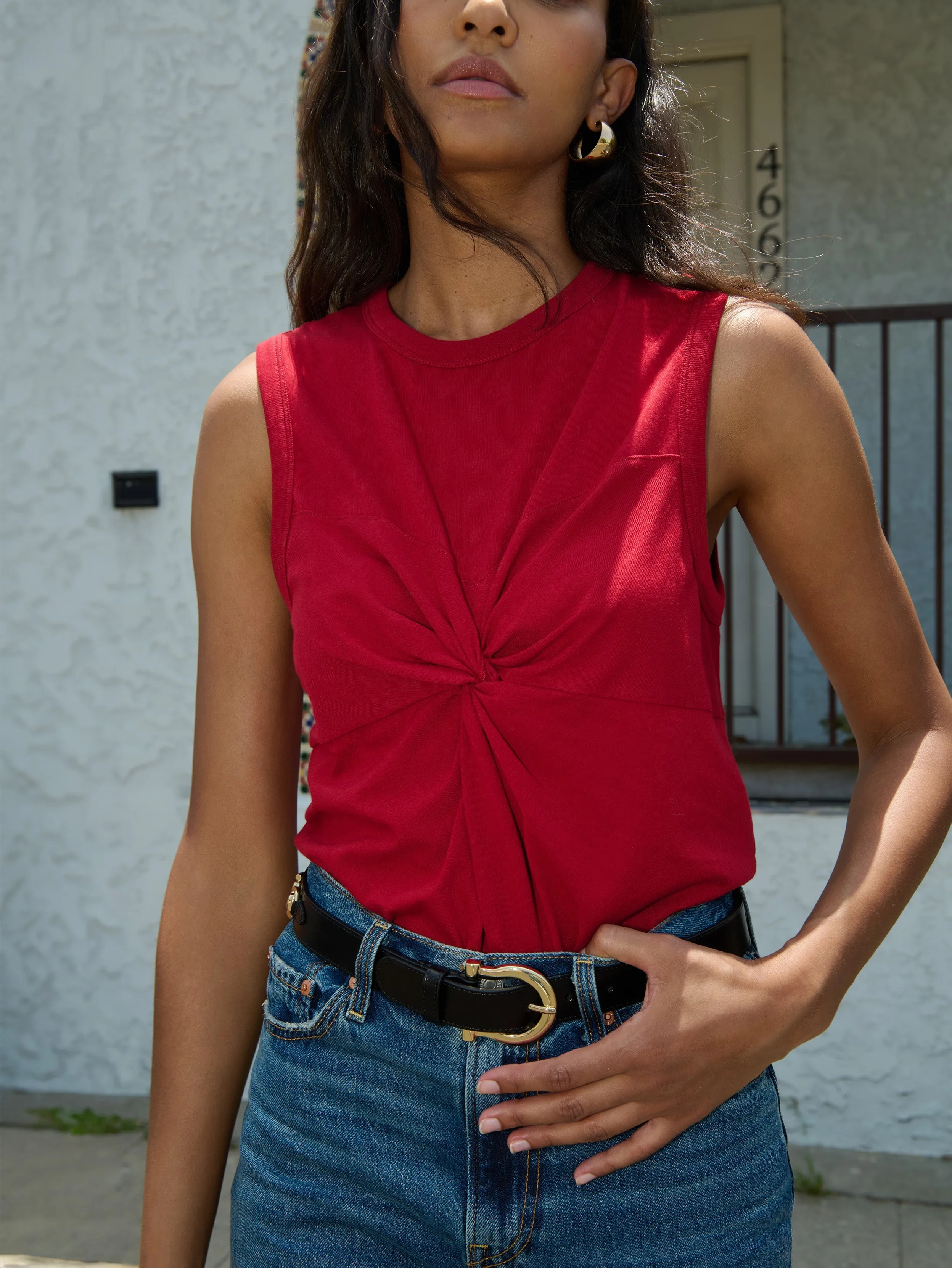 Neve Twist Tank Street Smart Casual Day Wear