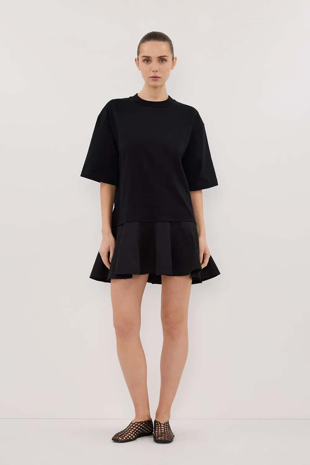 NOAH BLACK SHORT SLEEVE RUFFLE MINI DRESS Cute Glow Must-have