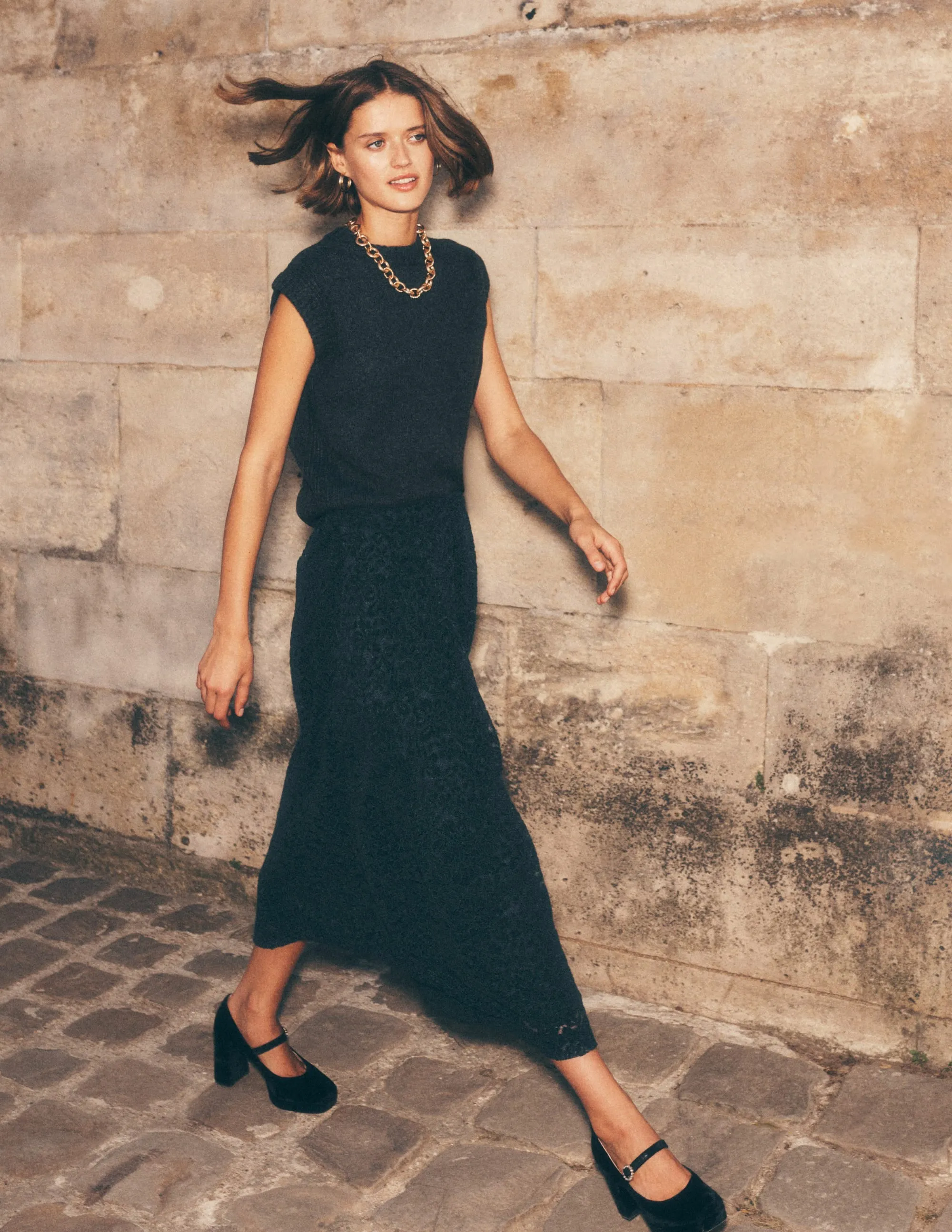 Chafe Resistant Verity Lace Midi Skirt-Black Lace