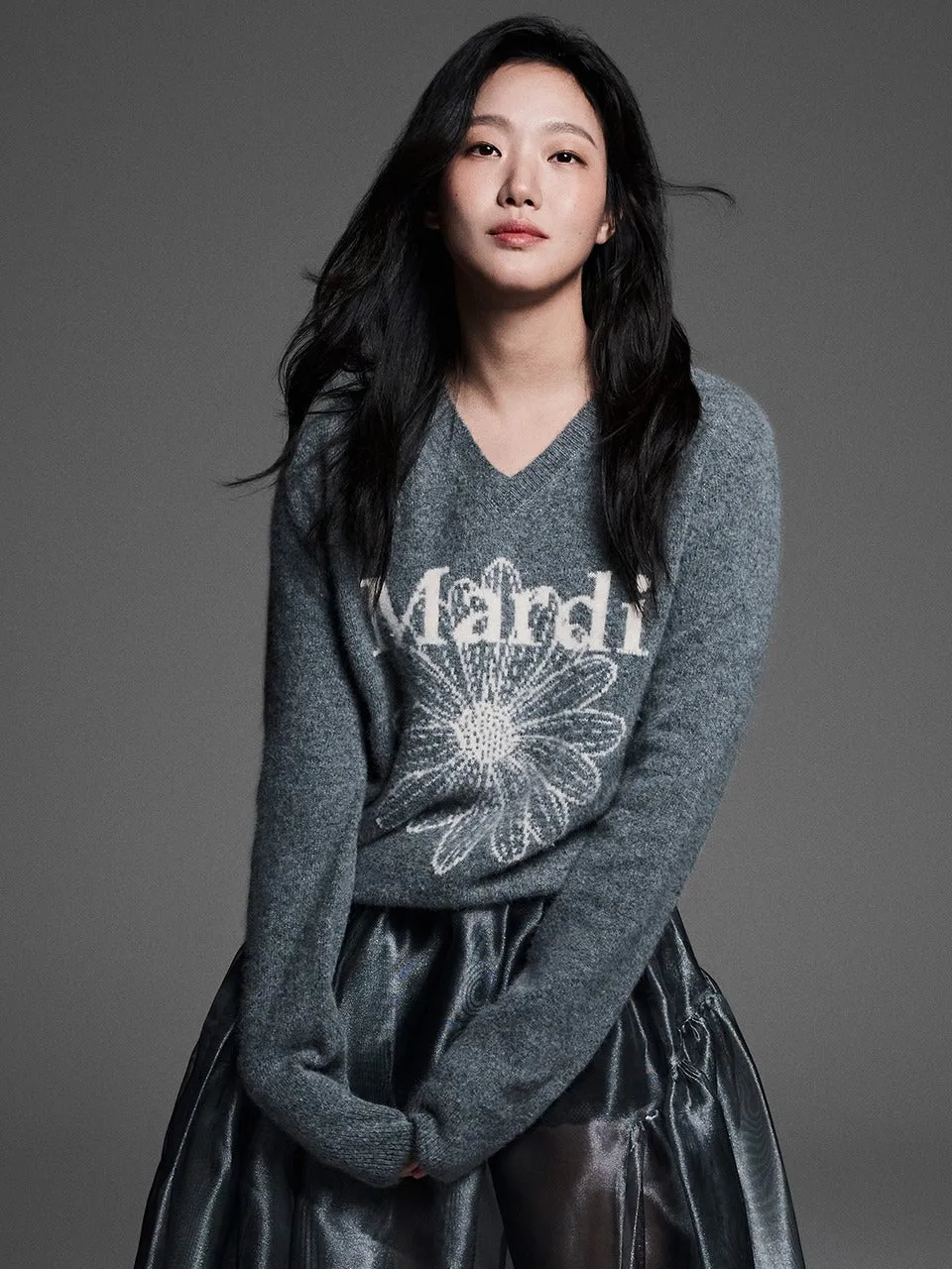 RACCOON BLENDED V NECK FLOWERMARDI_GREY IVORY Calm Tones