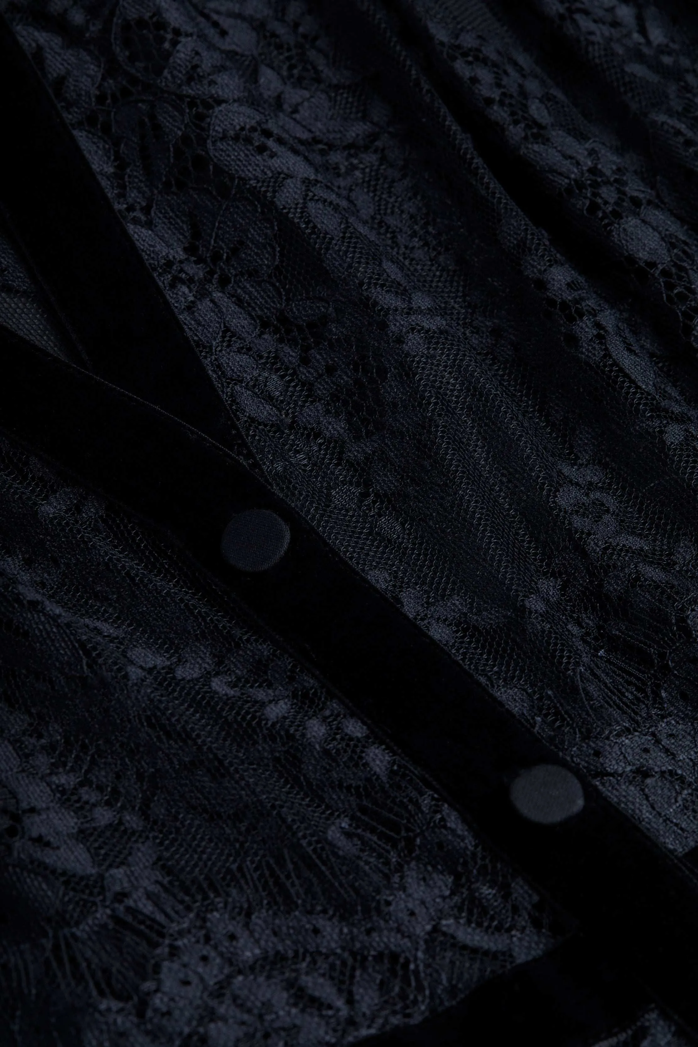 Poe Lace Dress Light Layers confident look