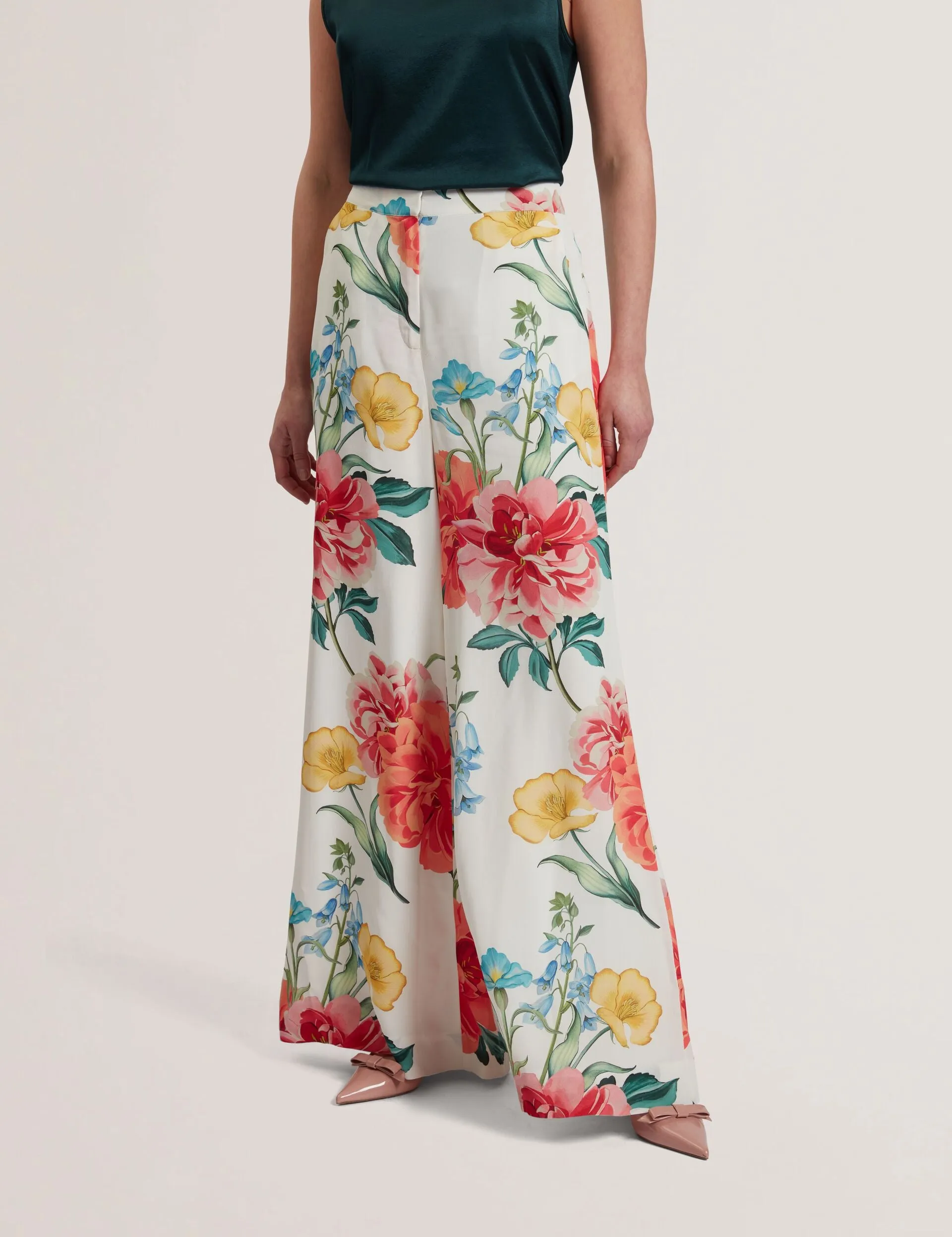 Shoot Mood NYMPHAT | WHITE