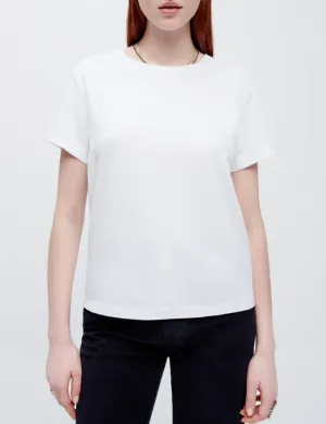 Classic Tee, Optic White Travel convenience