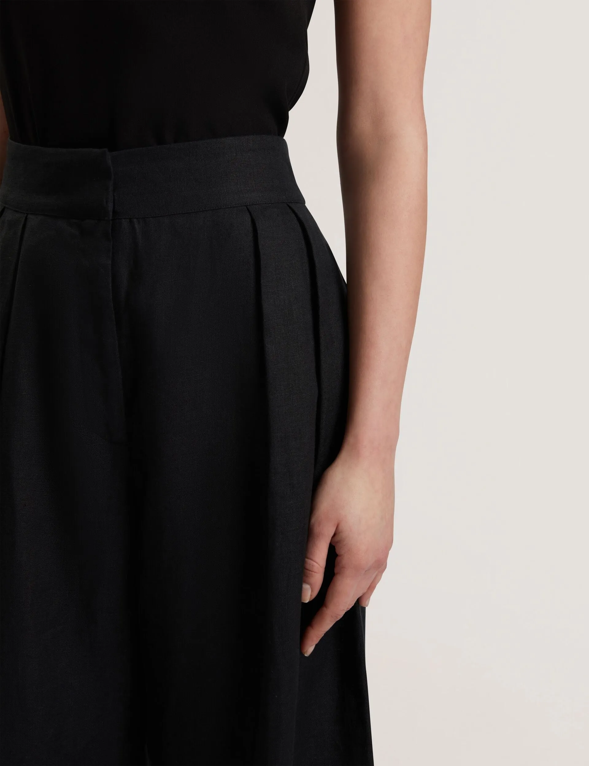 KYFAAT | BLACK Spanish Glow Formal Tone