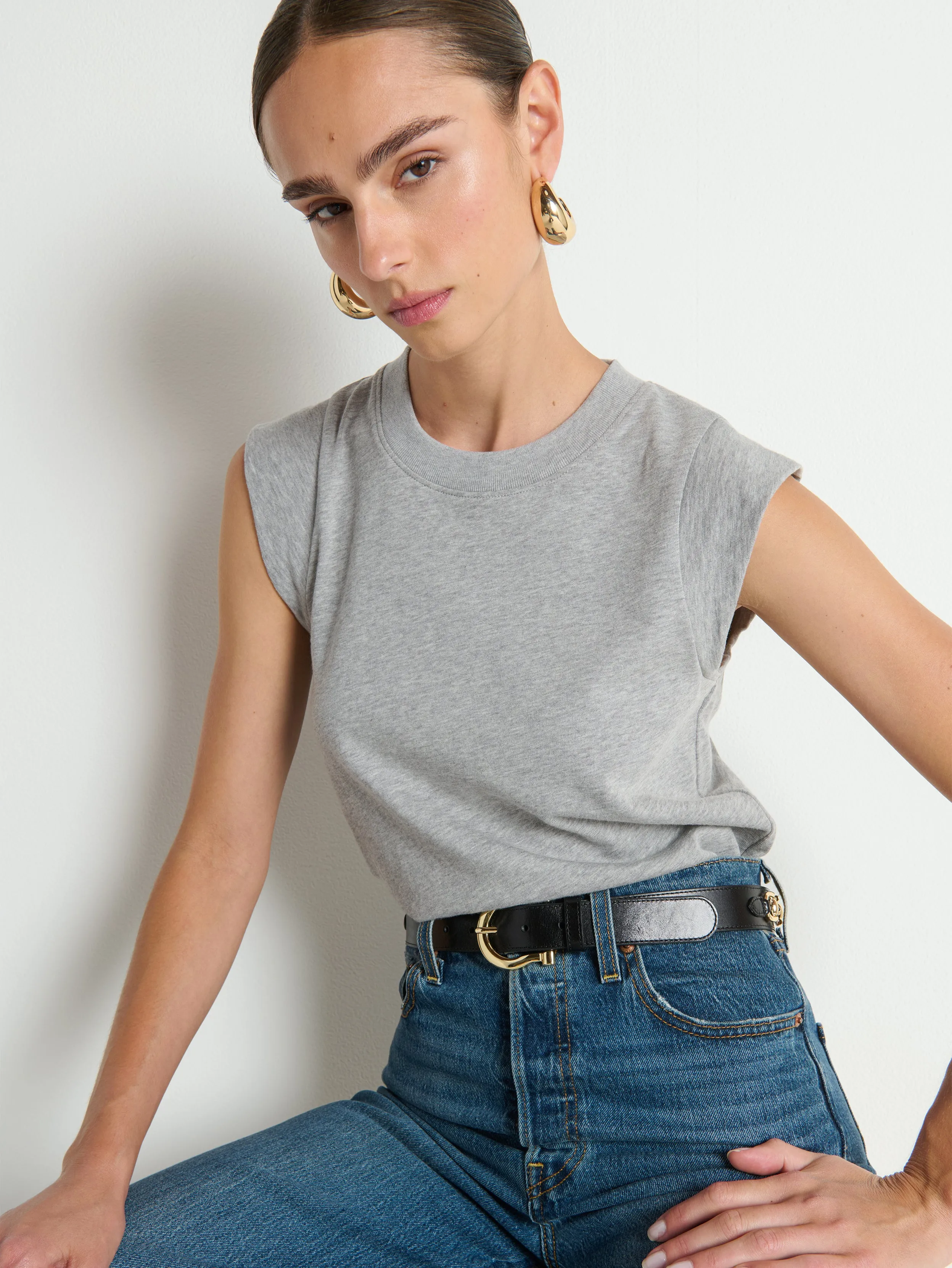 Brushed Interior Lining MinimalistDesign Patti Tank